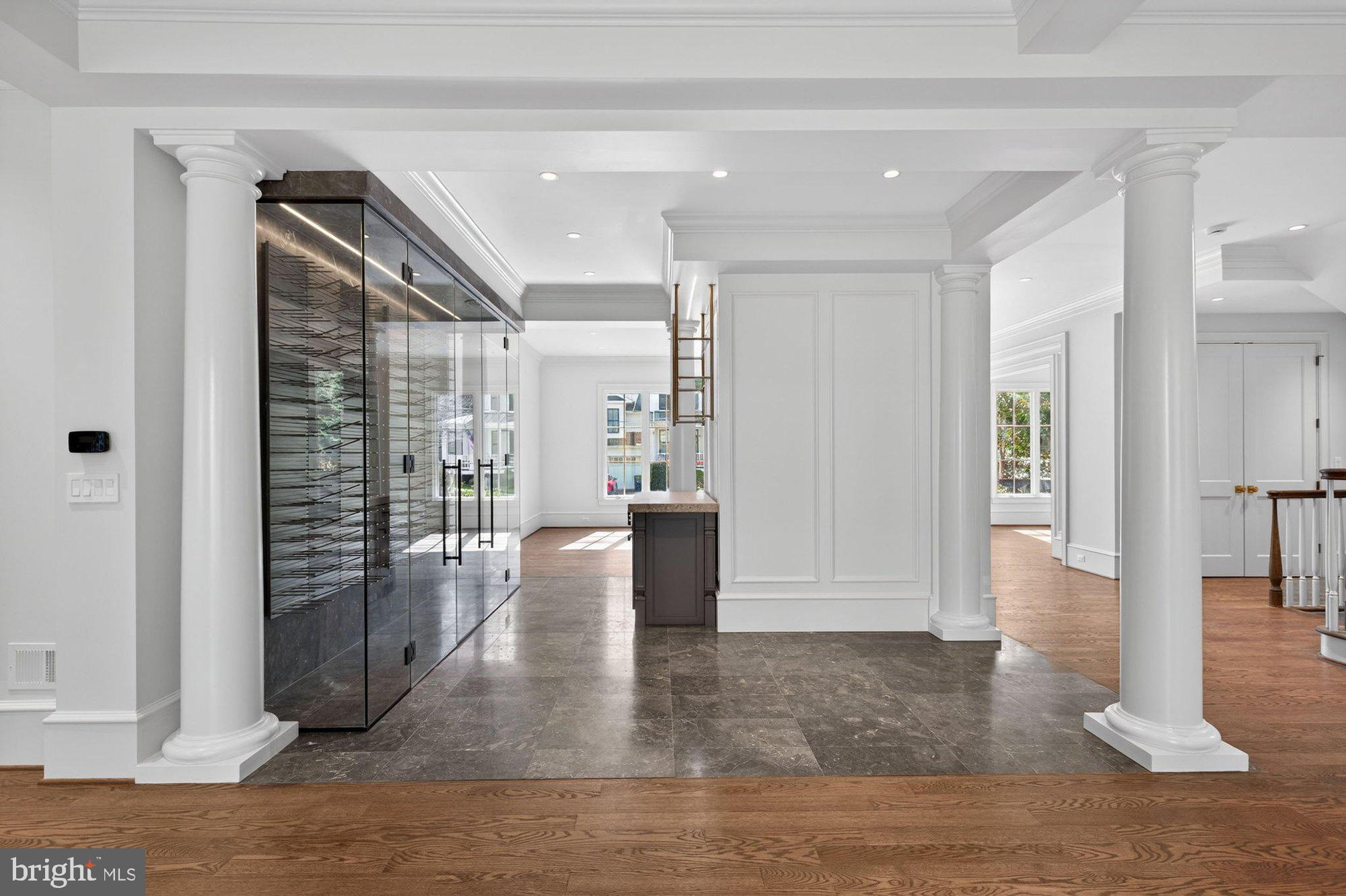 BROYHILL FOREST - Residential