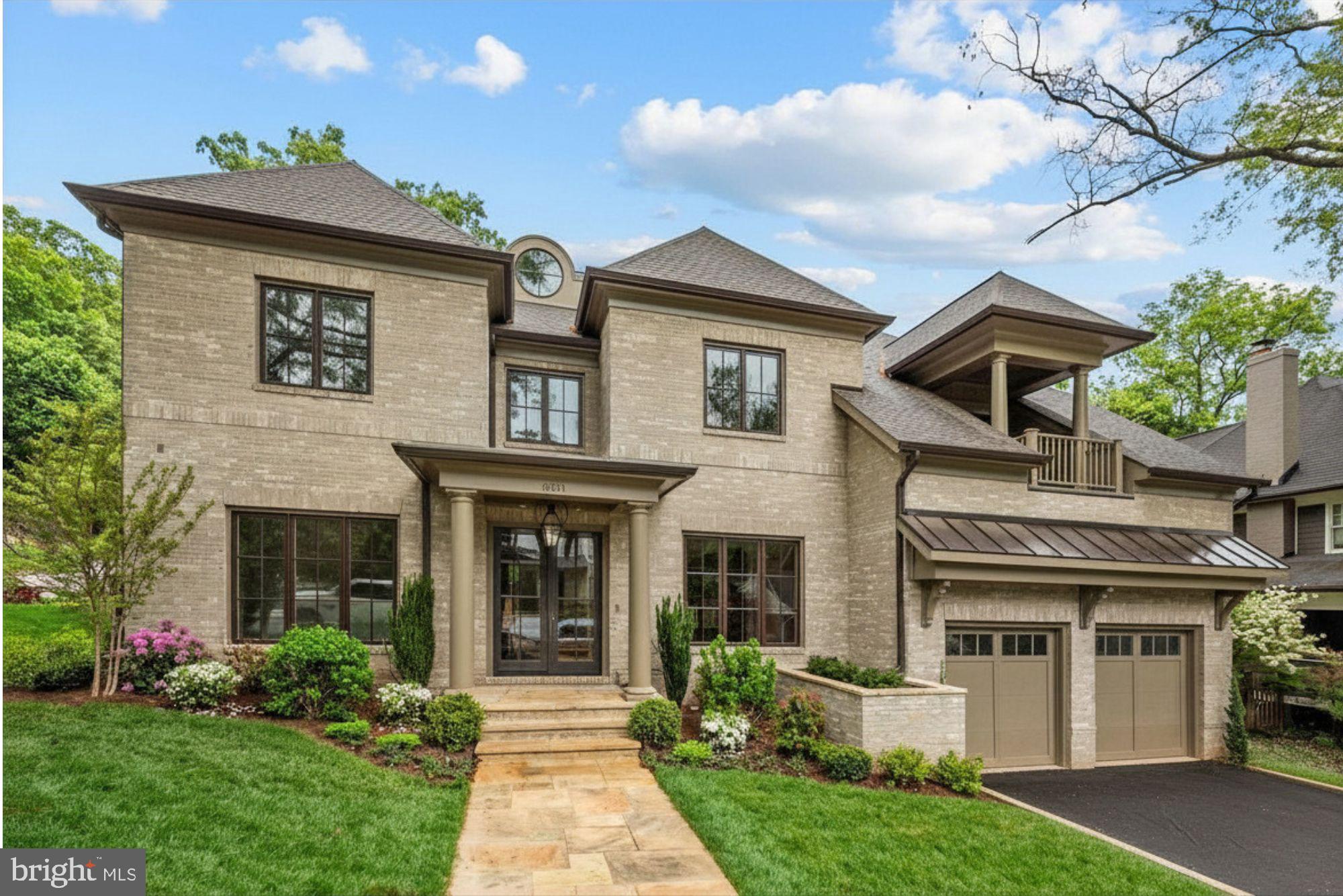BROYHILL FOREST - Residential