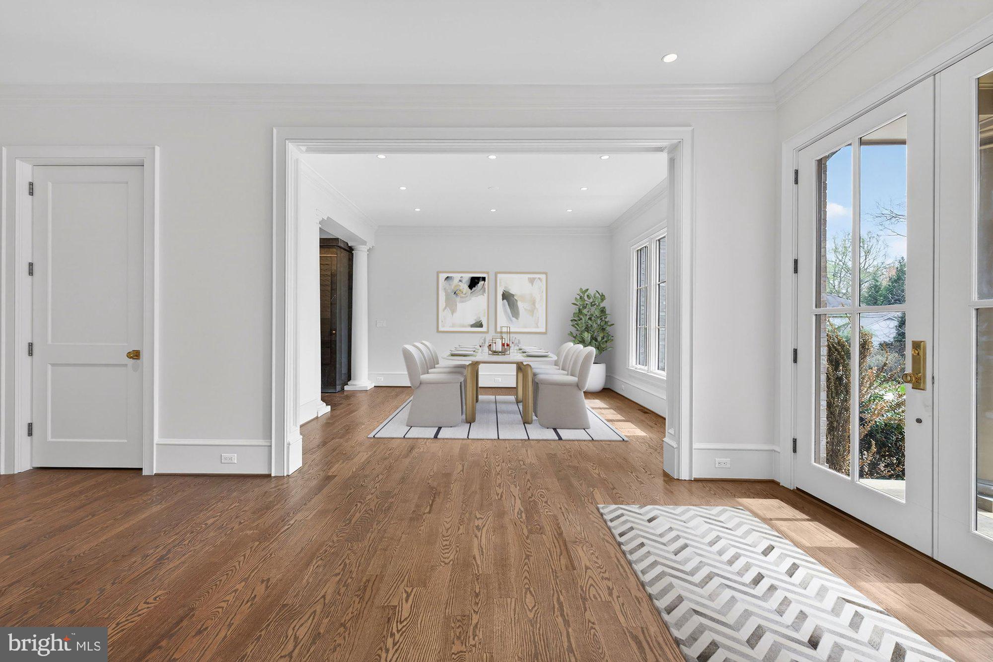 BROYHILL FOREST - Residential