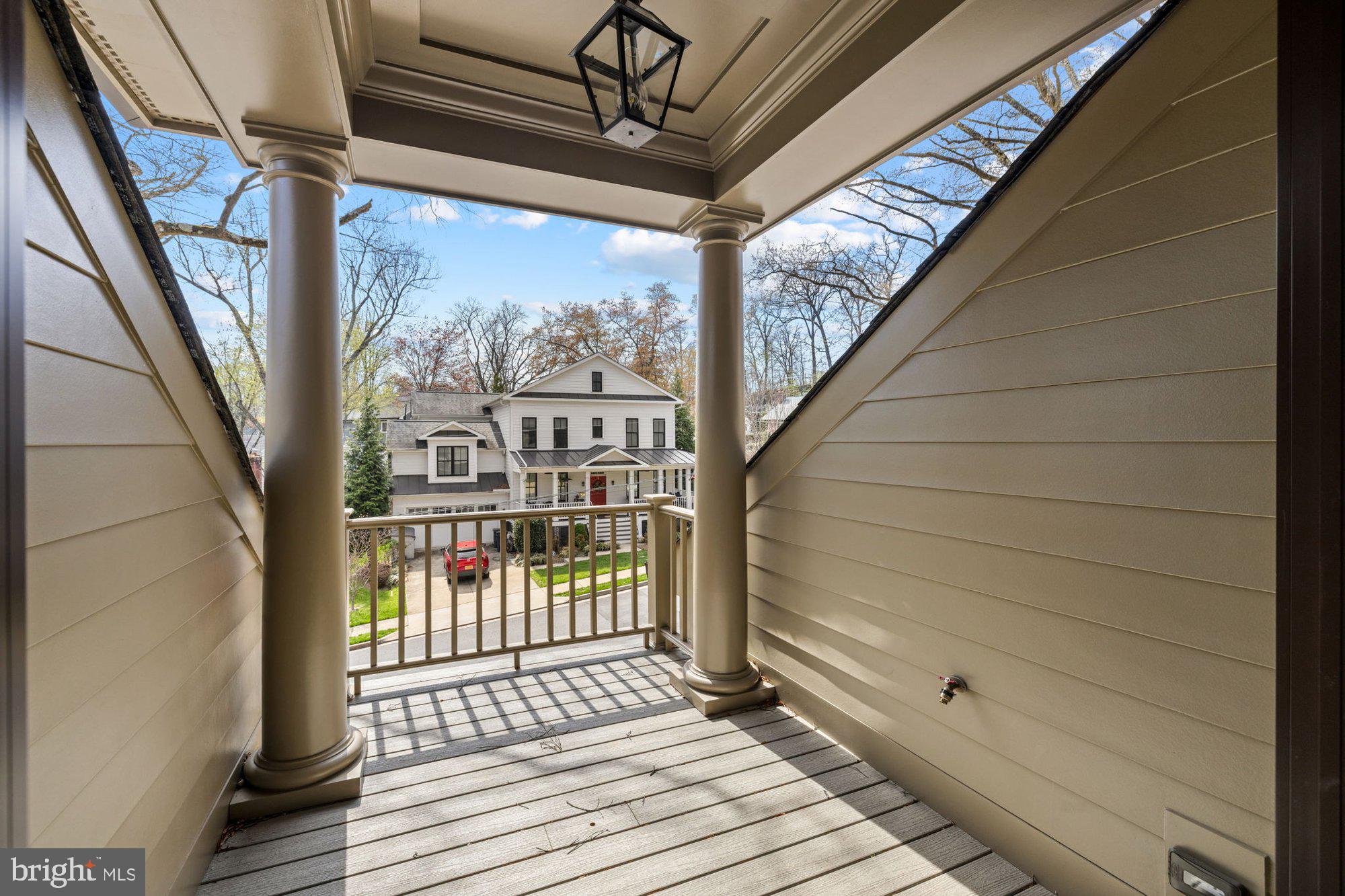 BROYHILL FOREST - Residential