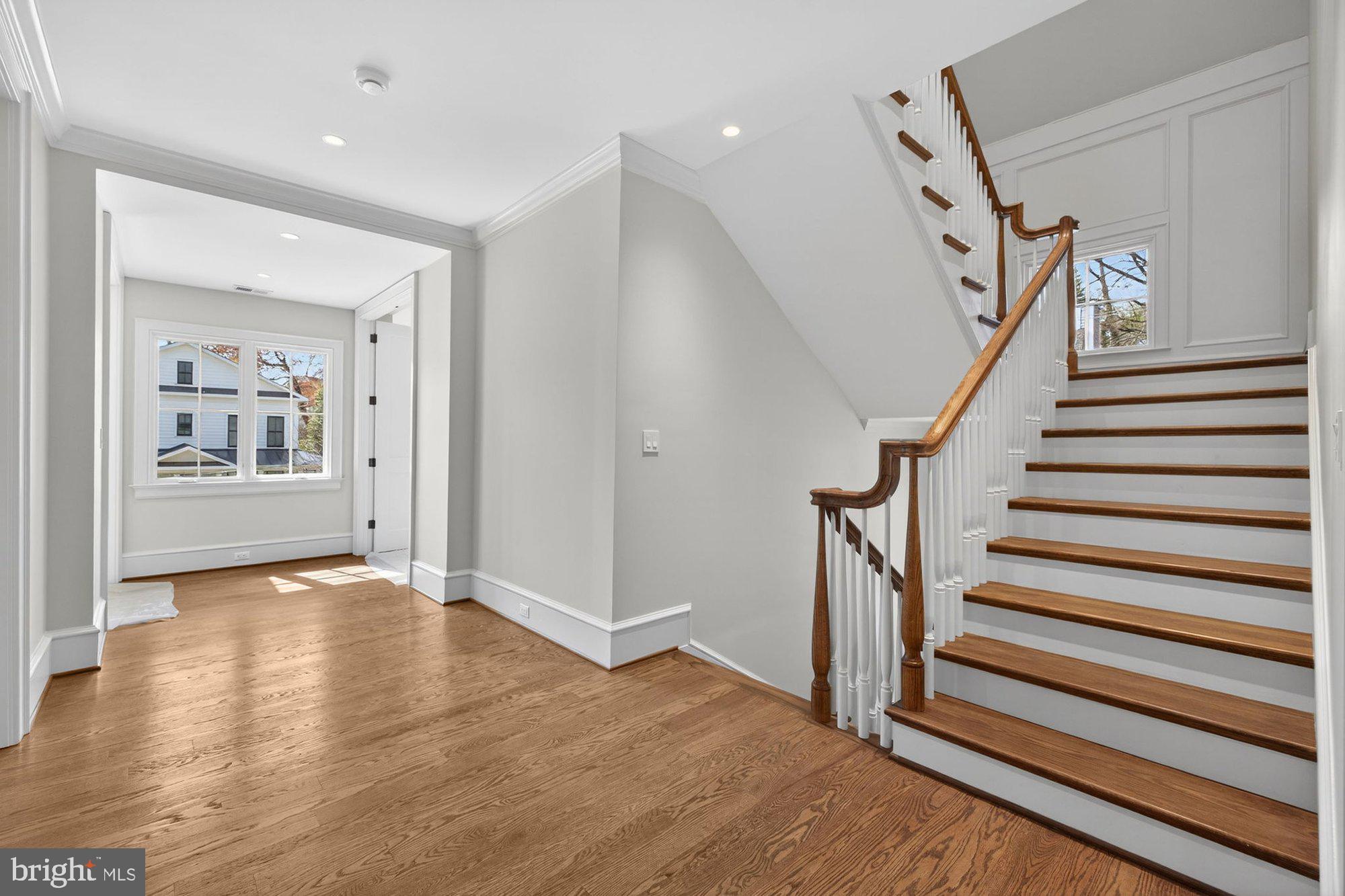 BROYHILL FOREST - Residential