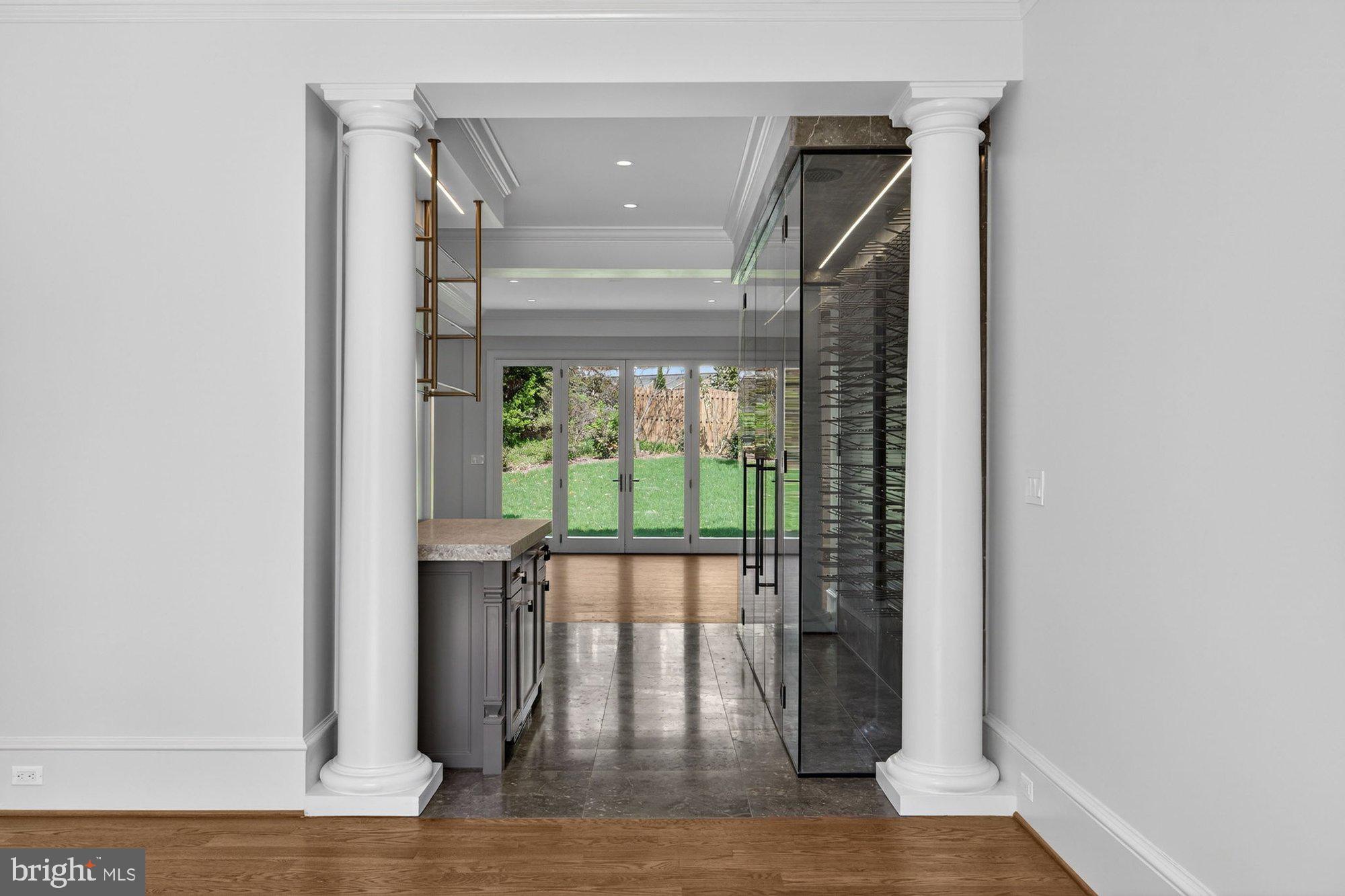 BROYHILL FOREST - Residential