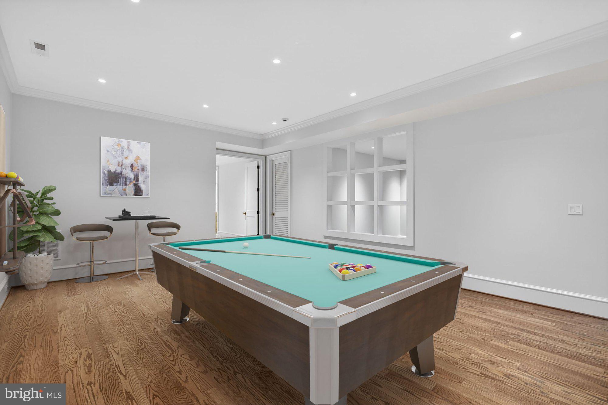 BROYHILL FOREST - Residential