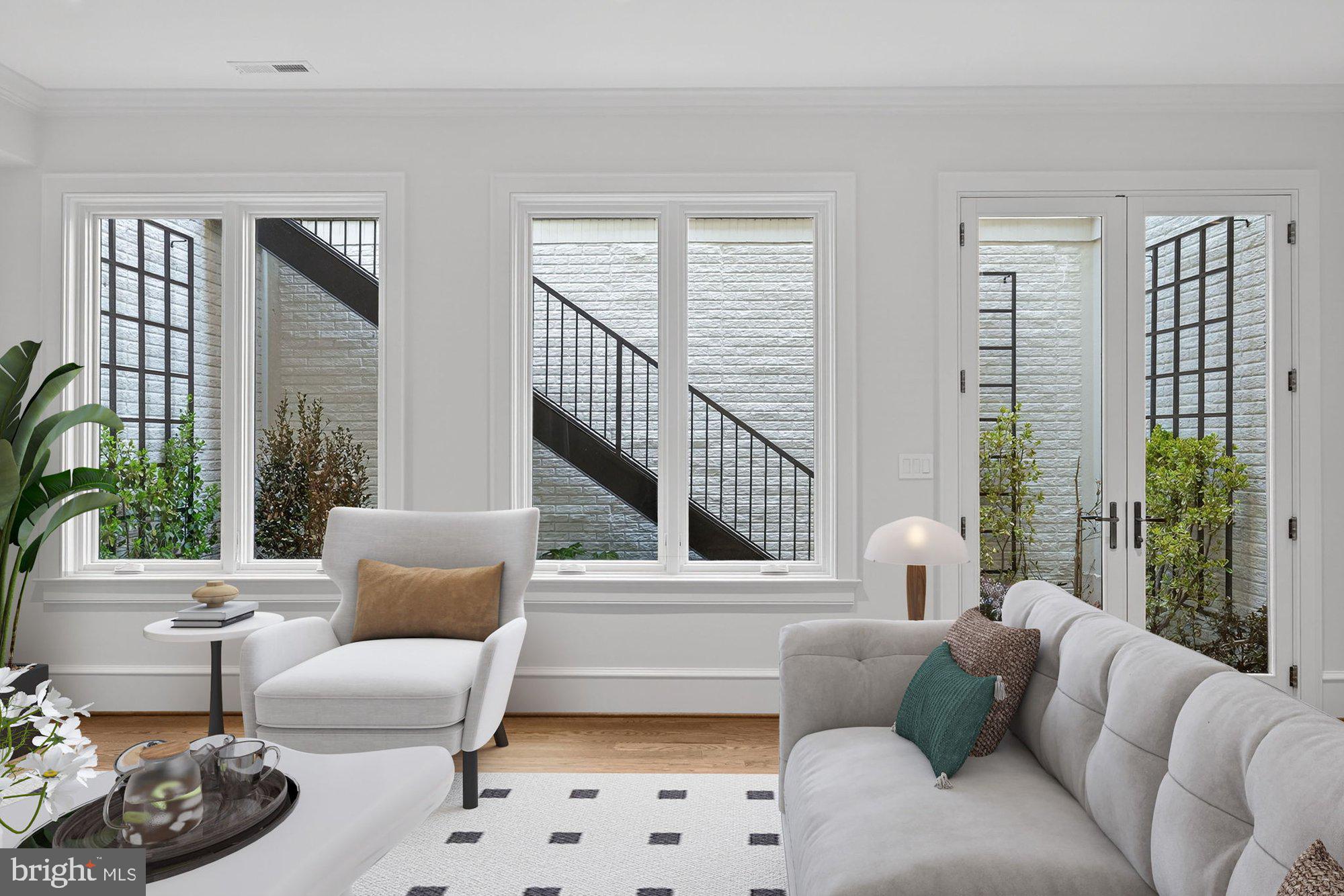 BROYHILL FOREST - Residential