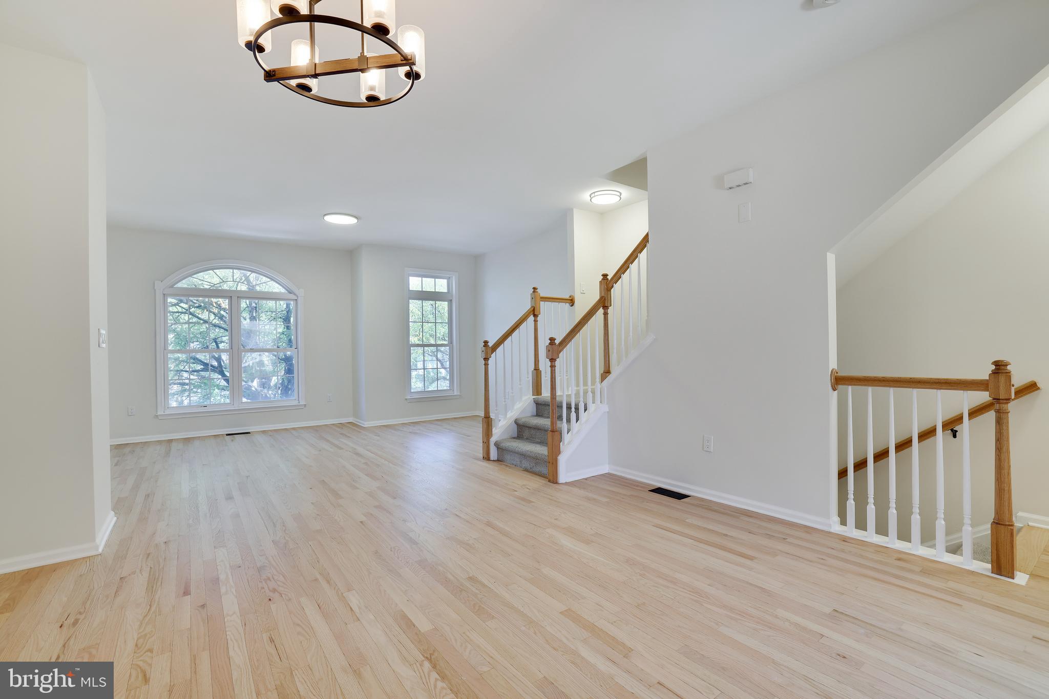 830 W WALNUT STREET 3