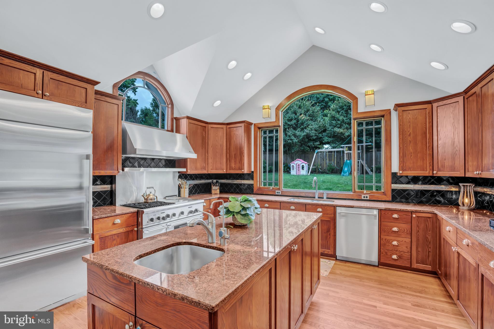 ROCK CREEK HIGHLANDS - Residential