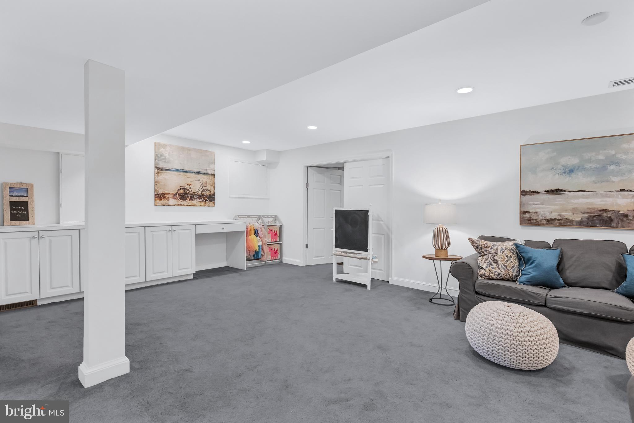 ROCK CREEK HIGHLANDS - Residential