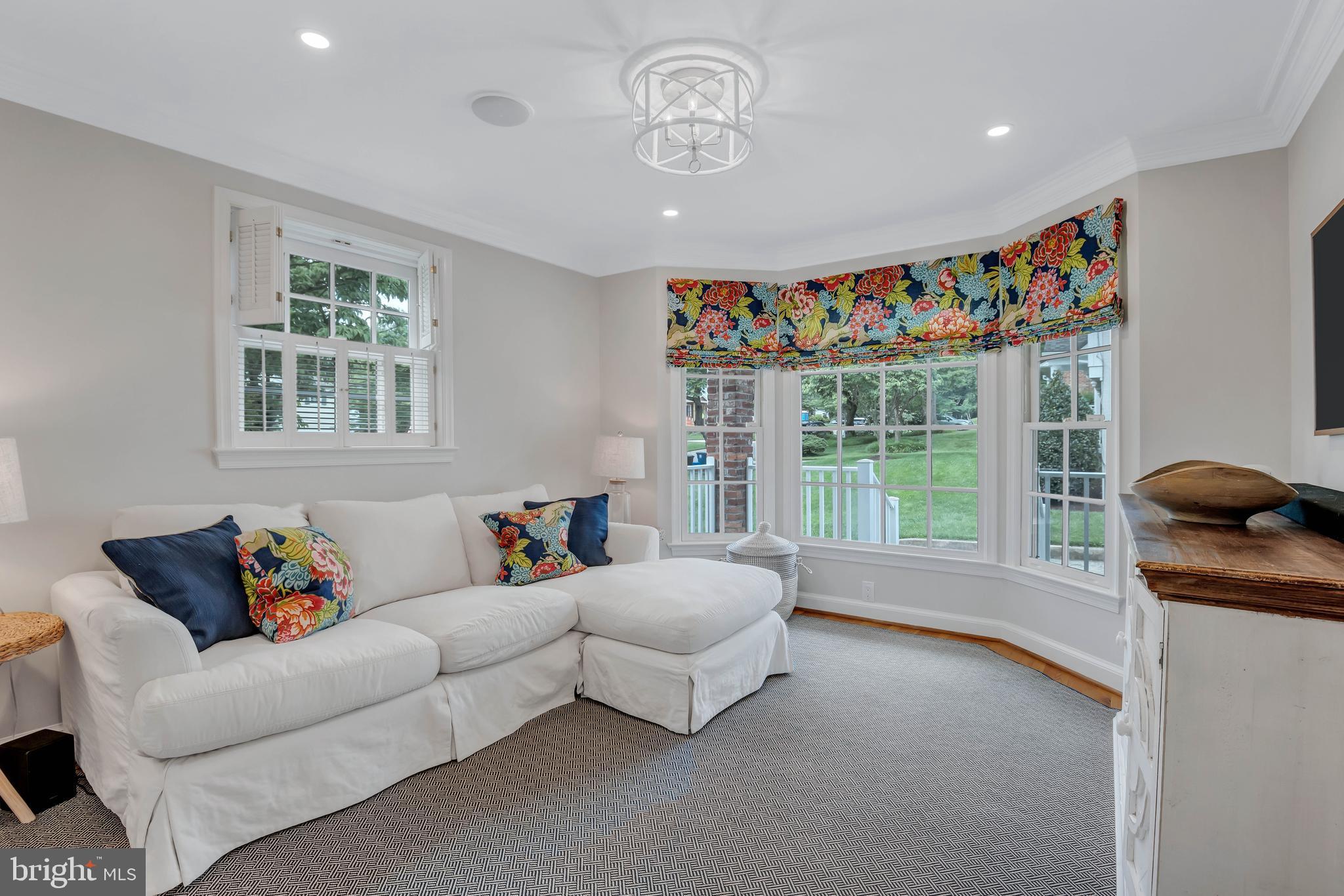 ROCK CREEK HIGHLANDS - Residential