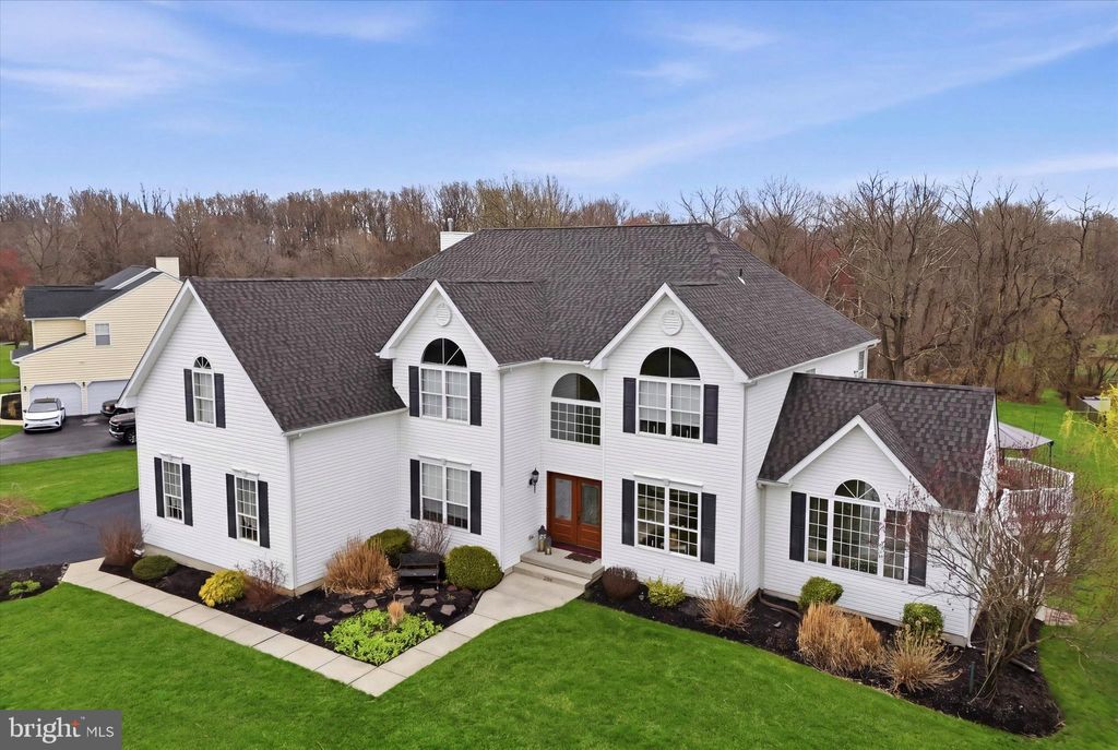 Photo of 208 Shivers Run Court, MULLICA HILL, NJ 08062 (MLS # NJGL2071724)