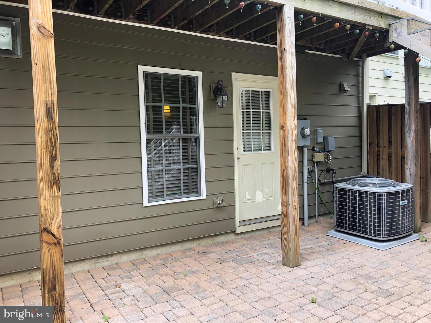 PRESERVE AT SMITH RUN - Residential Lease