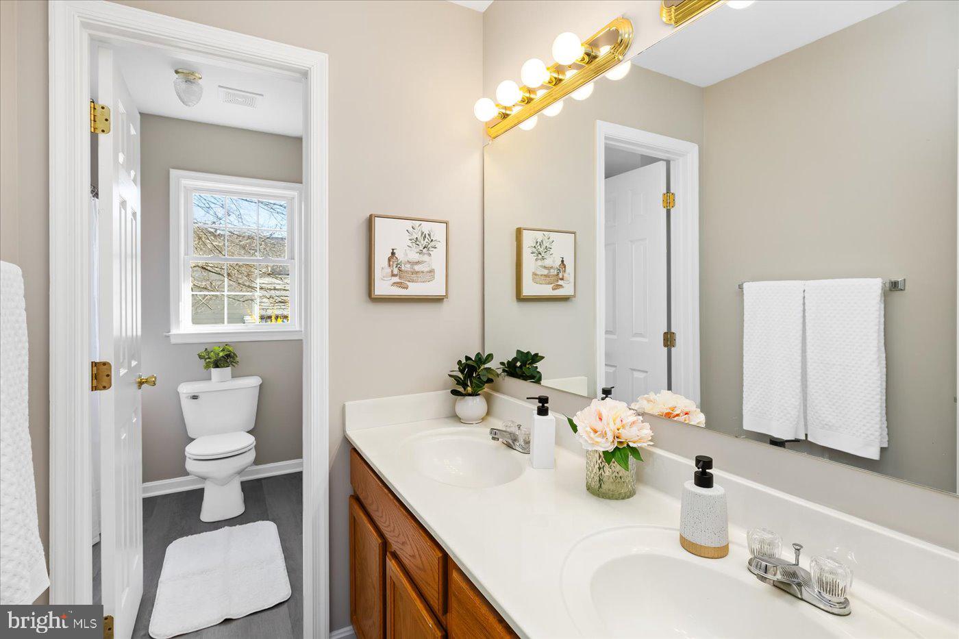 RIVERSIDE MEADOWS - Residential