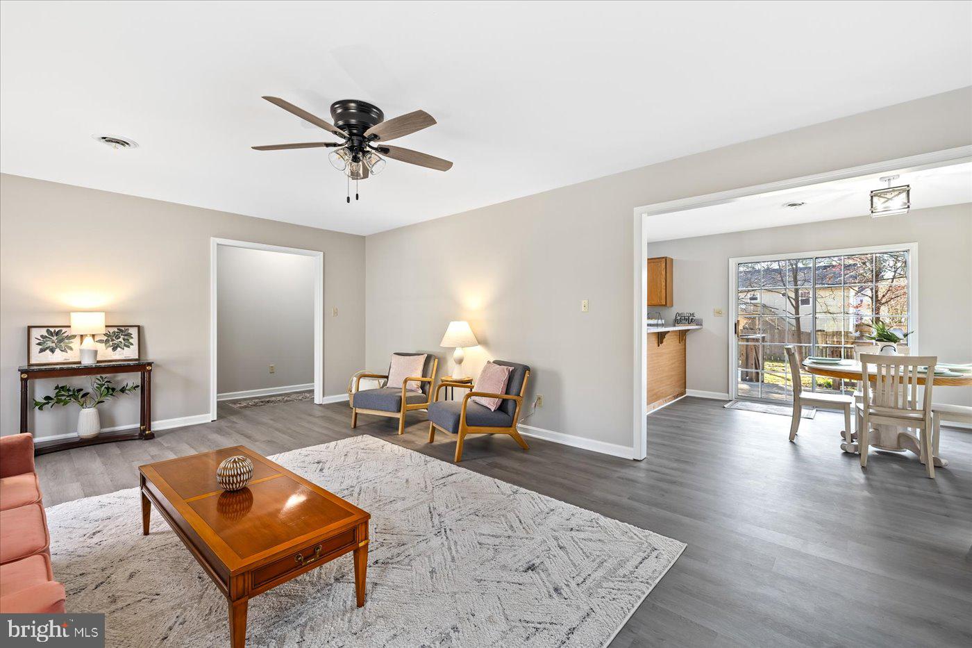 RIVERSIDE MEADOWS - Residential