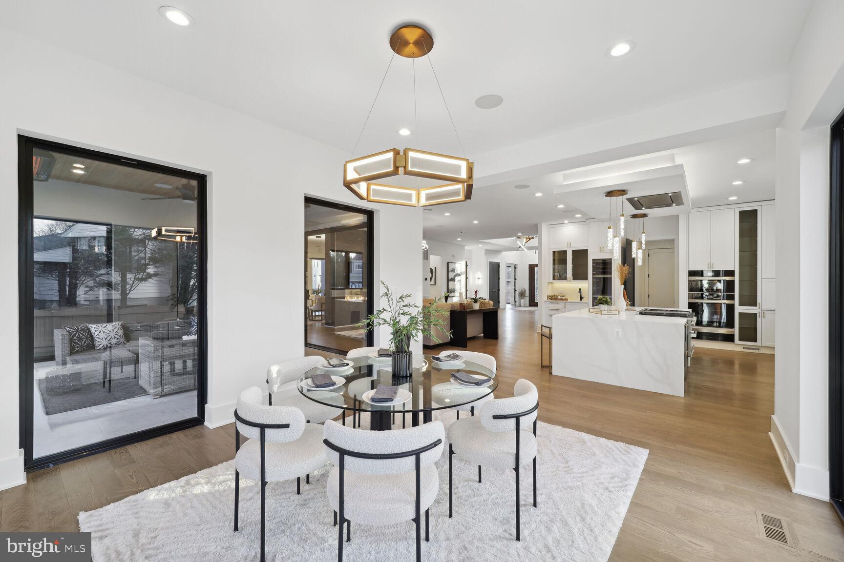 BROYHILL LANGLEY ESTATES - Residential