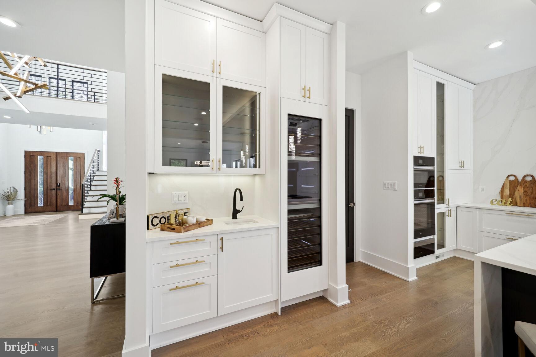 BROYHILL LANGLEY ESTATES - Residential