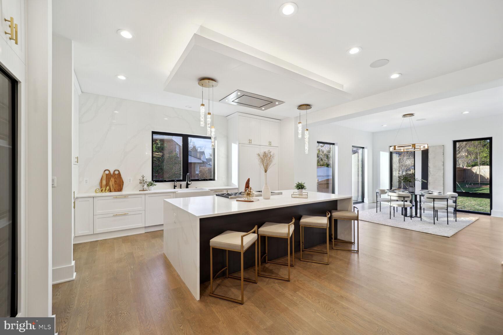 BROYHILL LANGLEY ESTATES - Residential