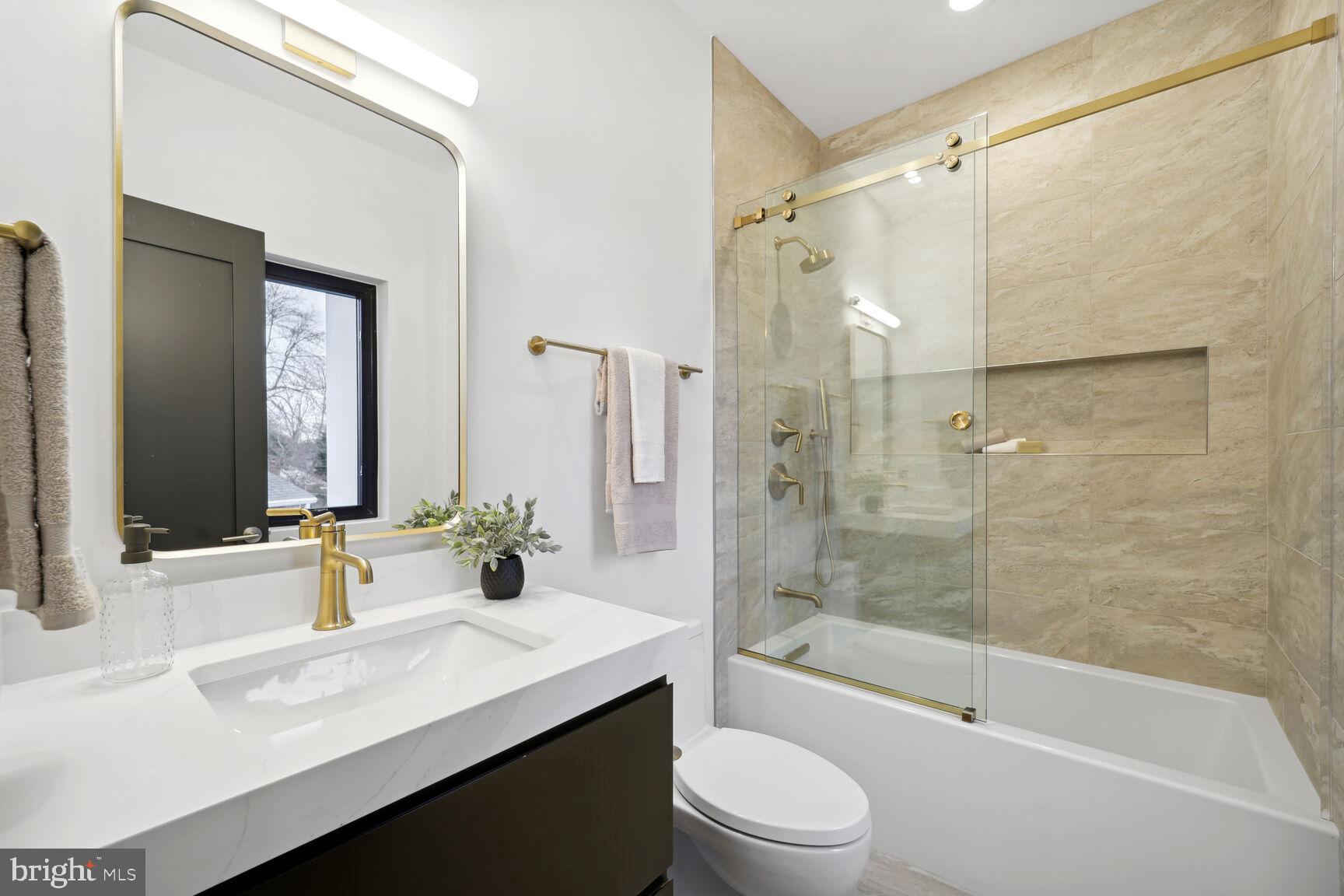 BROYHILL LANGLEY ESTATES - Residential