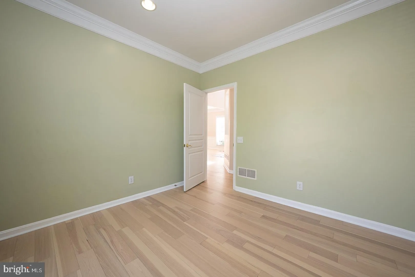 Chester Springs, Pennsylvania 19425, United States, 4 Bedrooms Bedrooms, ,4 BathroomsBathrooms,Residential,Pending,118484