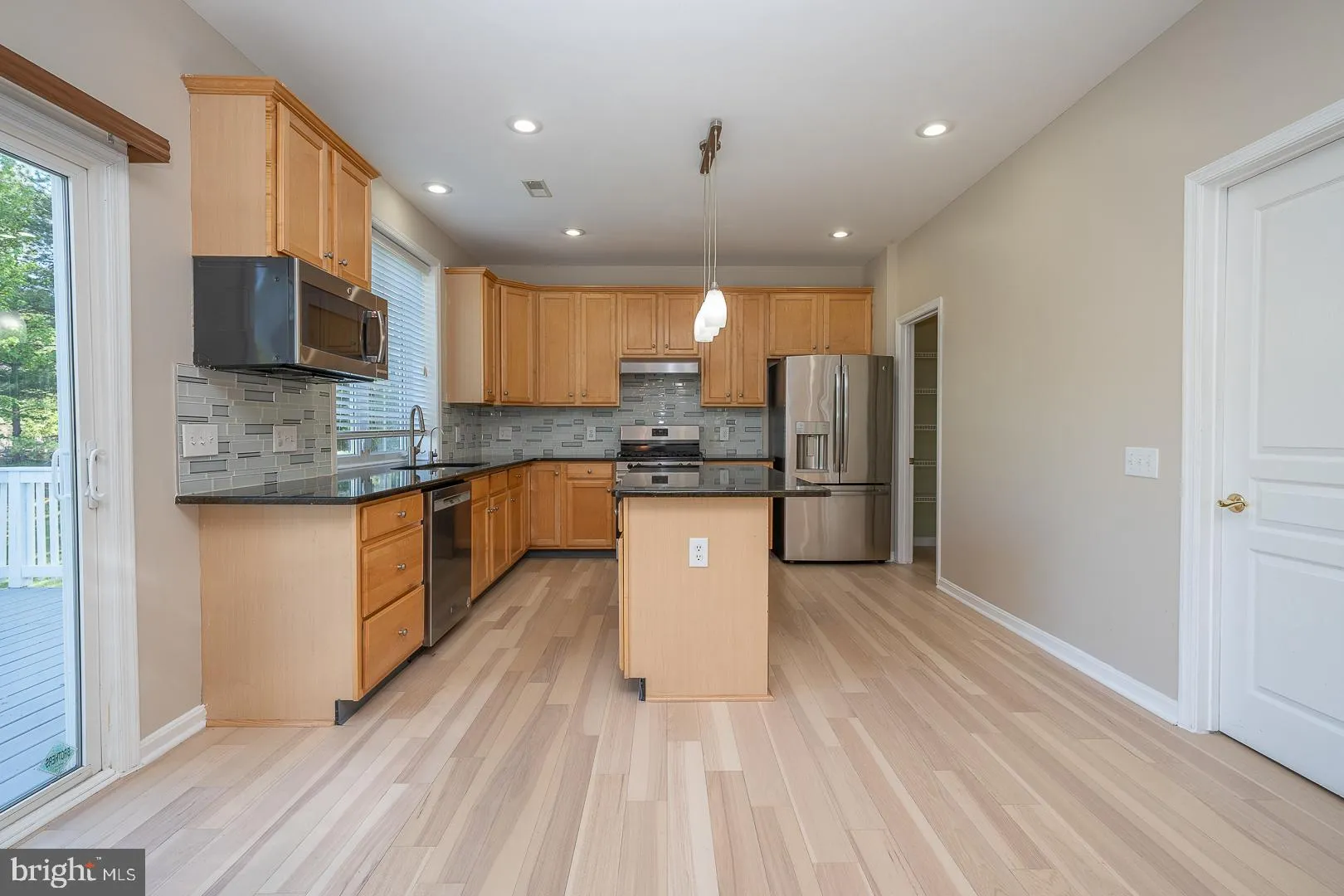 Chester Springs, Pennsylvania 19425, United States, 4 Bedrooms Bedrooms, ,4 BathroomsBathrooms,Residential,Pending,118484