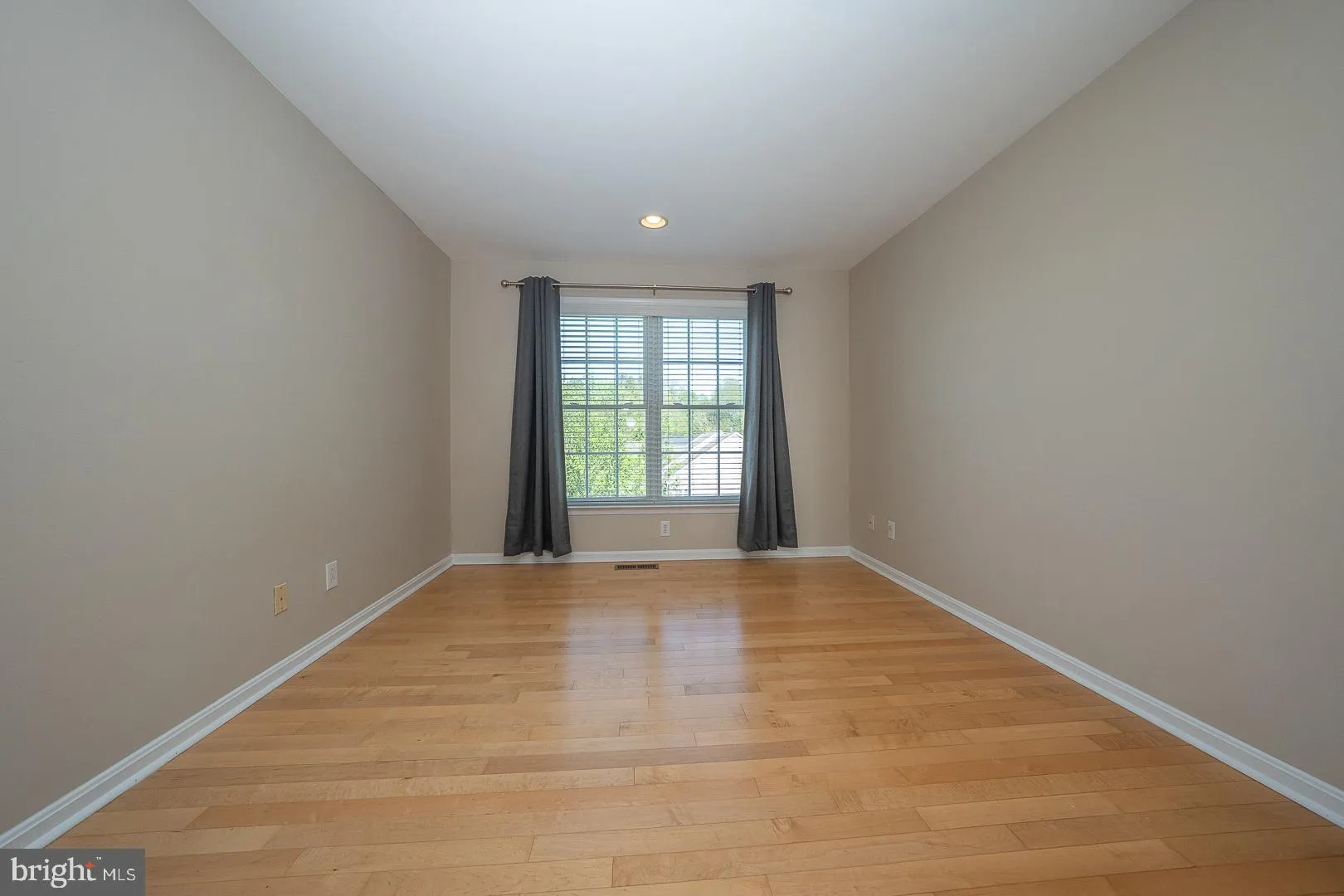 Chester Springs, Pennsylvania 19425, United States, 4 Bedrooms Bedrooms, ,4 BathroomsBathrooms,Residential,Pending,118484