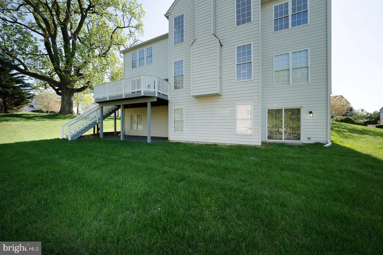 Chester Springs, Pennsylvania 19425, United States, 4 Bedrooms Bedrooms, ,4 BathroomsBathrooms,Residential,Pending,118484