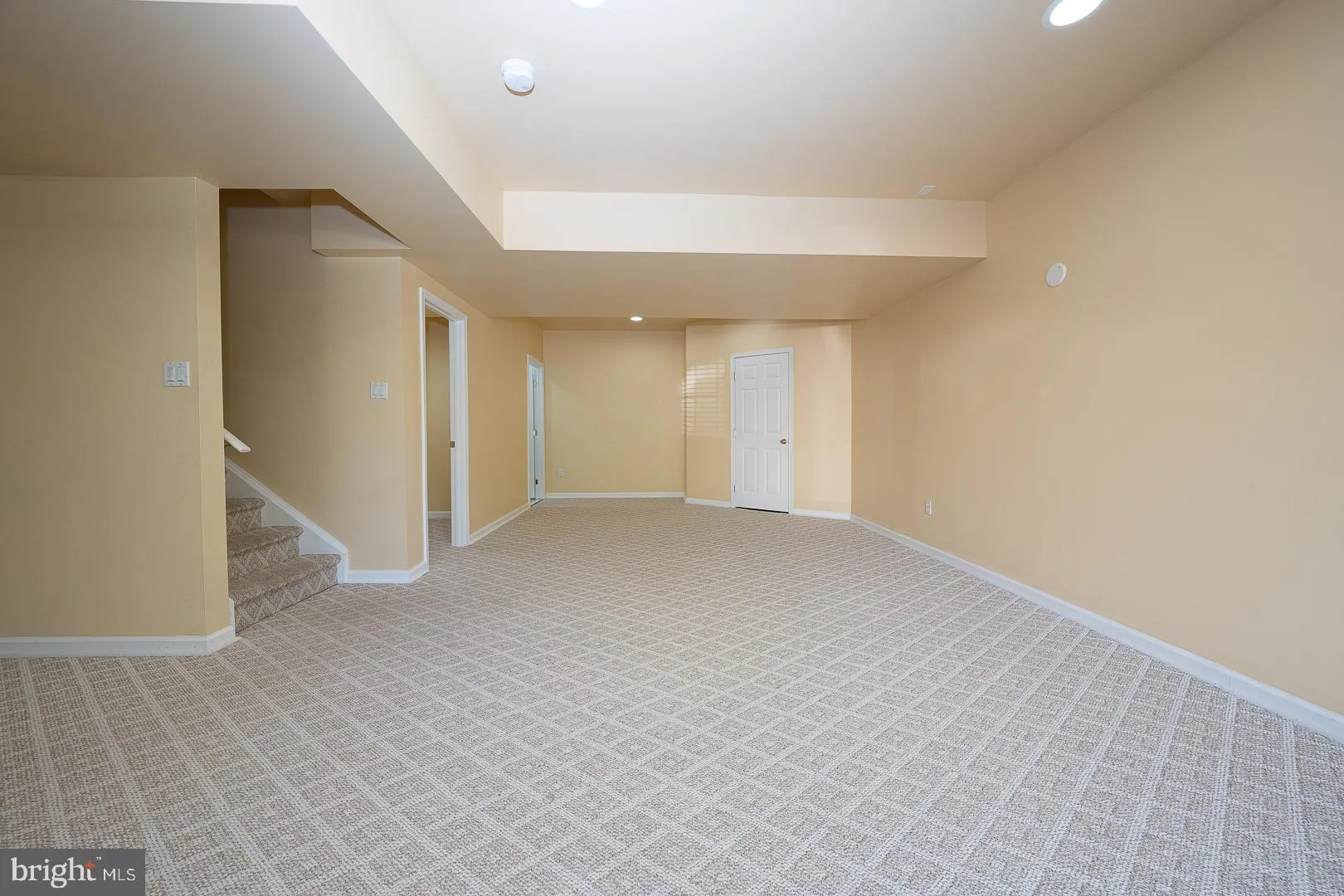 Chester Springs, Pennsylvania 19425, United States, 4 Bedrooms Bedrooms, ,4 BathroomsBathrooms,Residential,Pending,118484