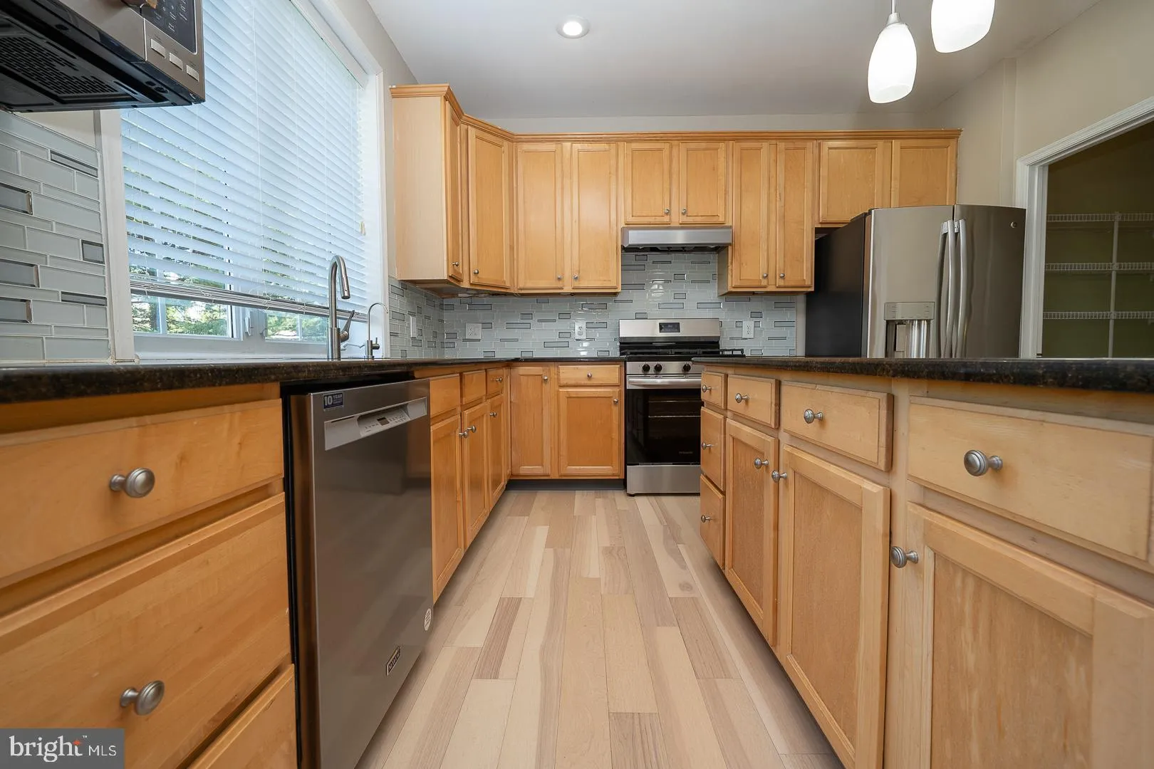 Chester Springs, Pennsylvania 19425, United States, 4 Bedrooms Bedrooms, ,4 BathroomsBathrooms,Residential,Pending,118484