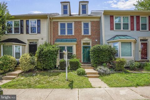 7228 LENSFIELD COURT ALEXANDRIA VA 22315