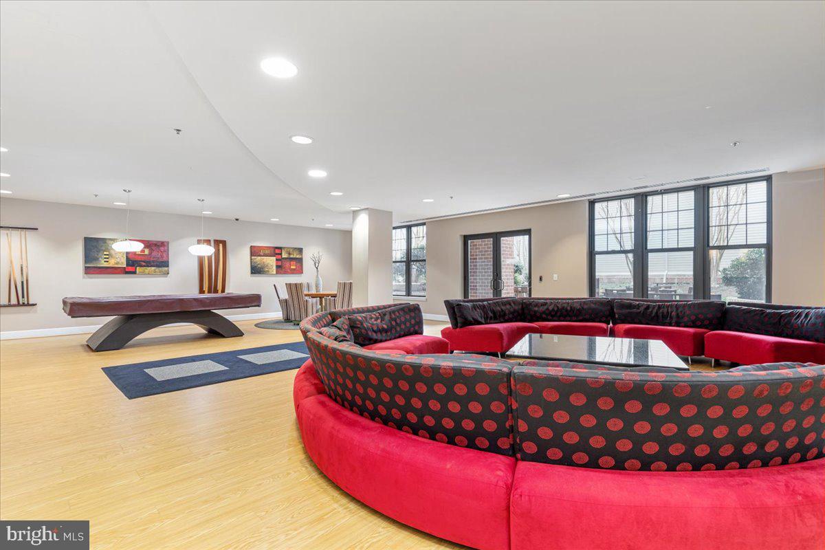 THE SPECTRUM - Residential