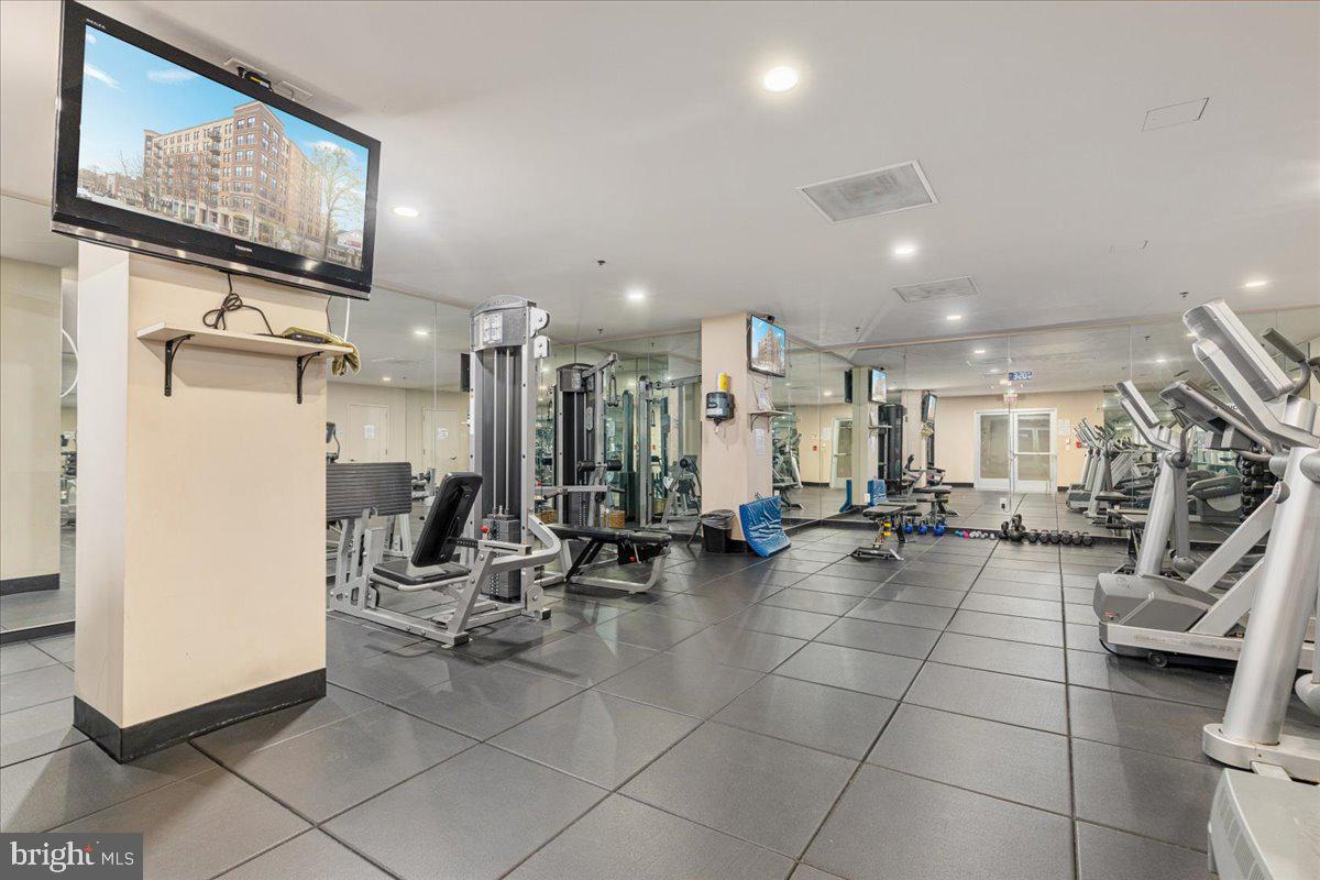 THE SPECTRUM - Residential