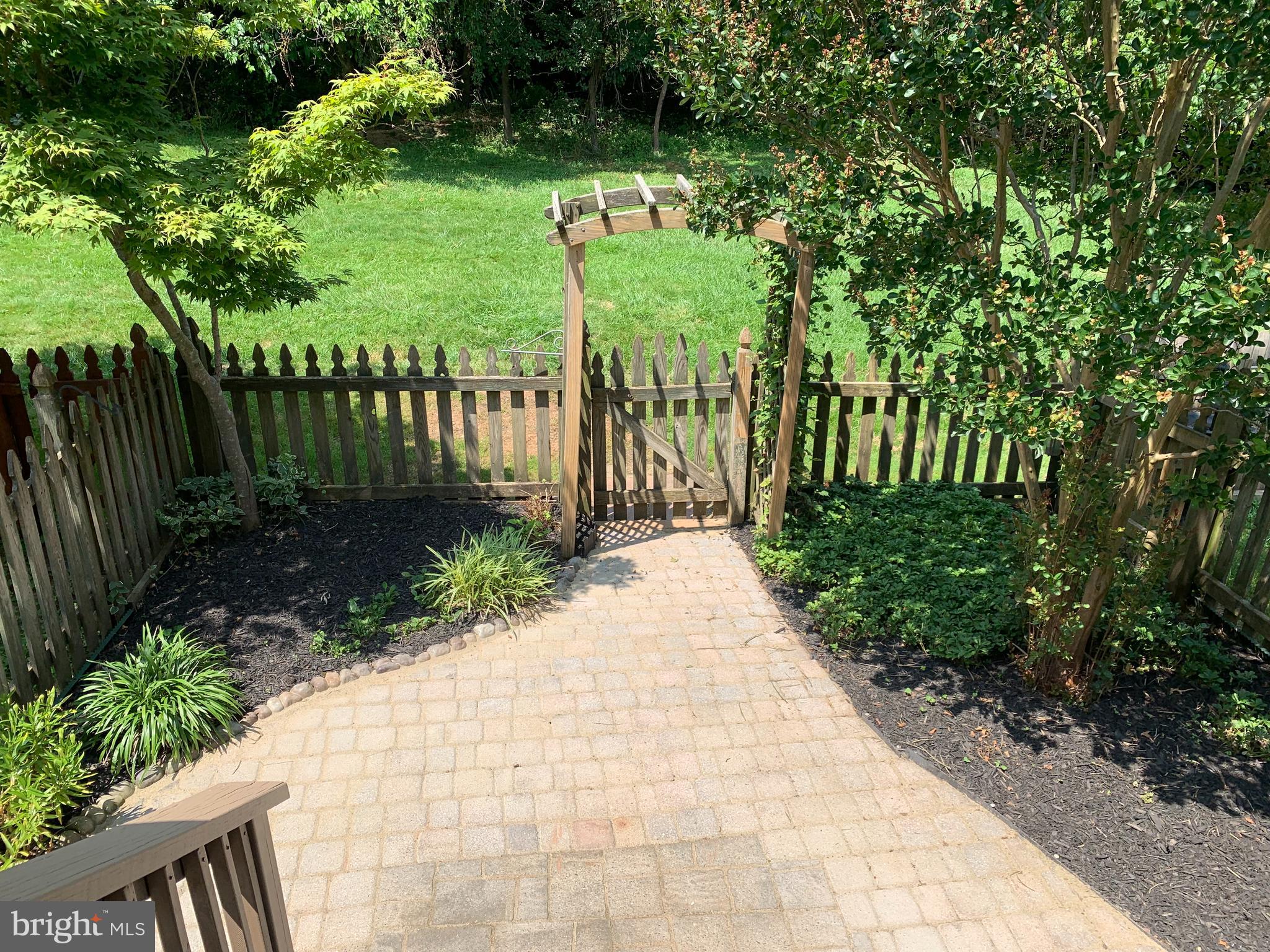 THE MEADOWS - Residential