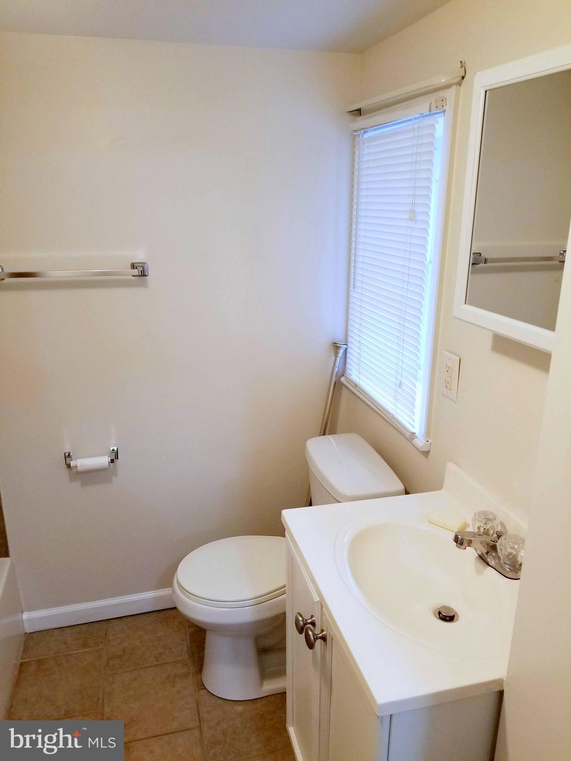 TEMPLE UNIVERSITY - Residential Lease