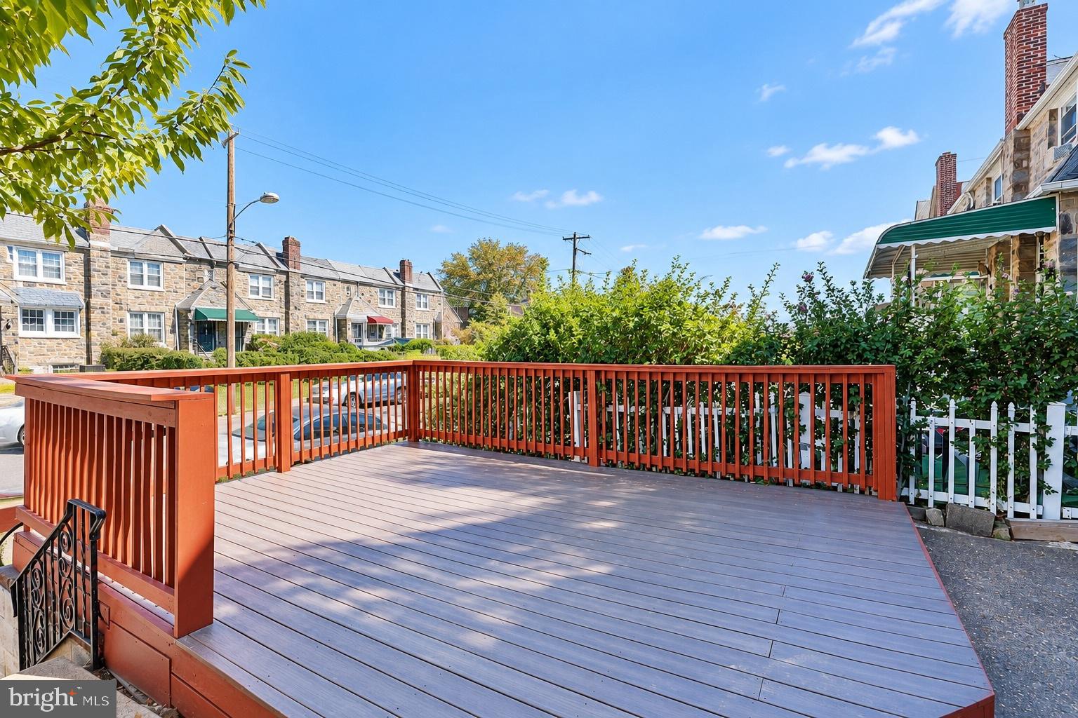 1616 LONGSHORE AVENUE
