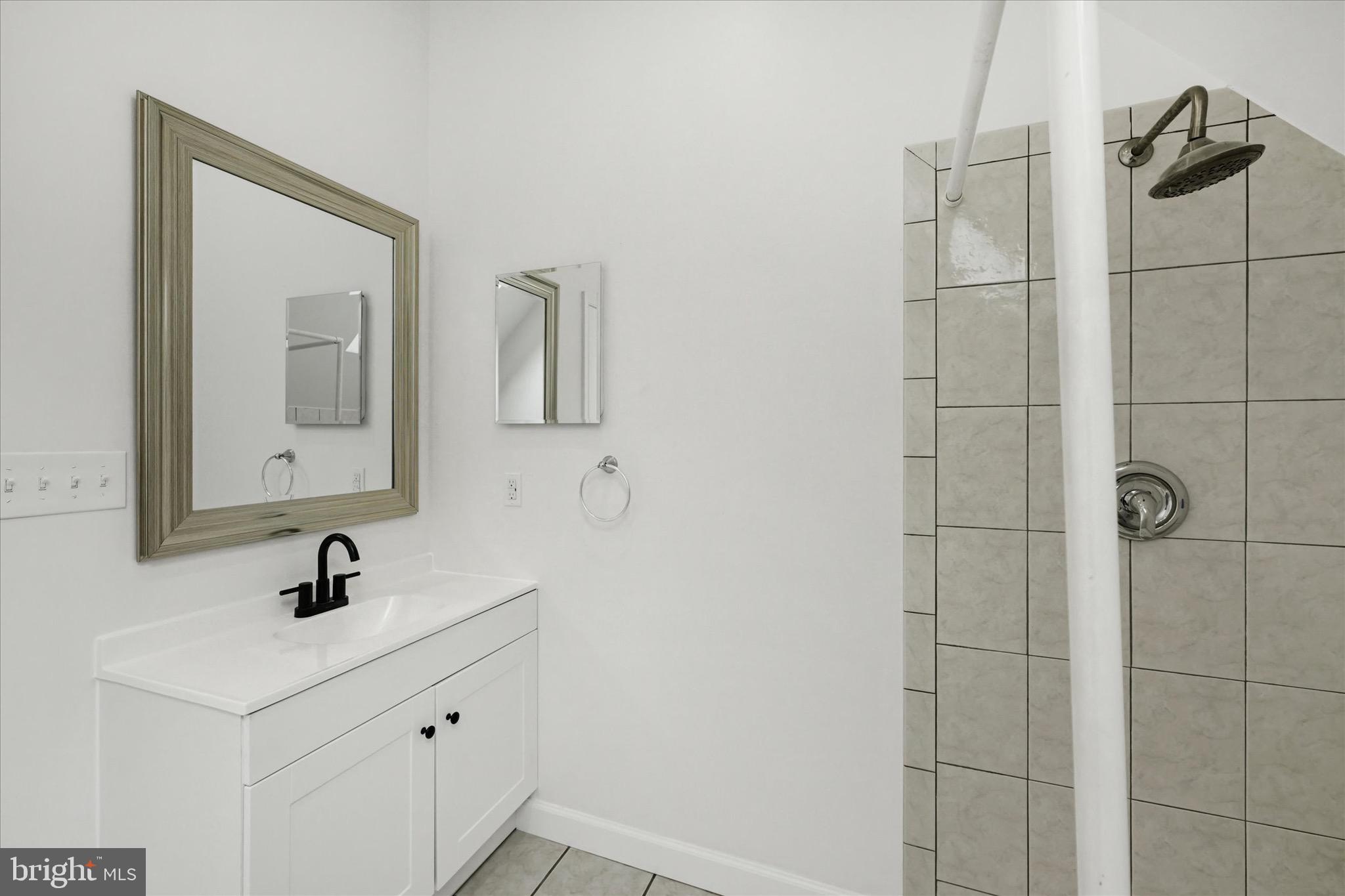 WINDSOR DALE - Residential