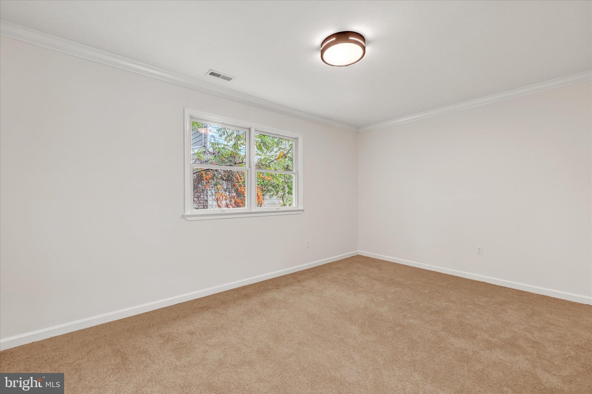 WINDSOR DALE - Residential