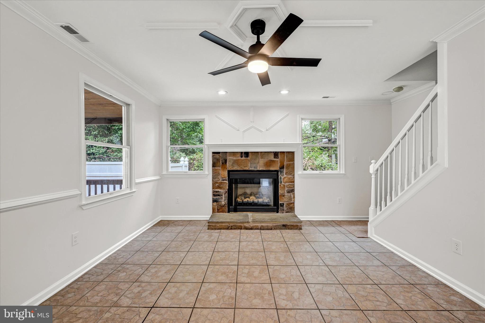 WINDSOR DALE - Residential