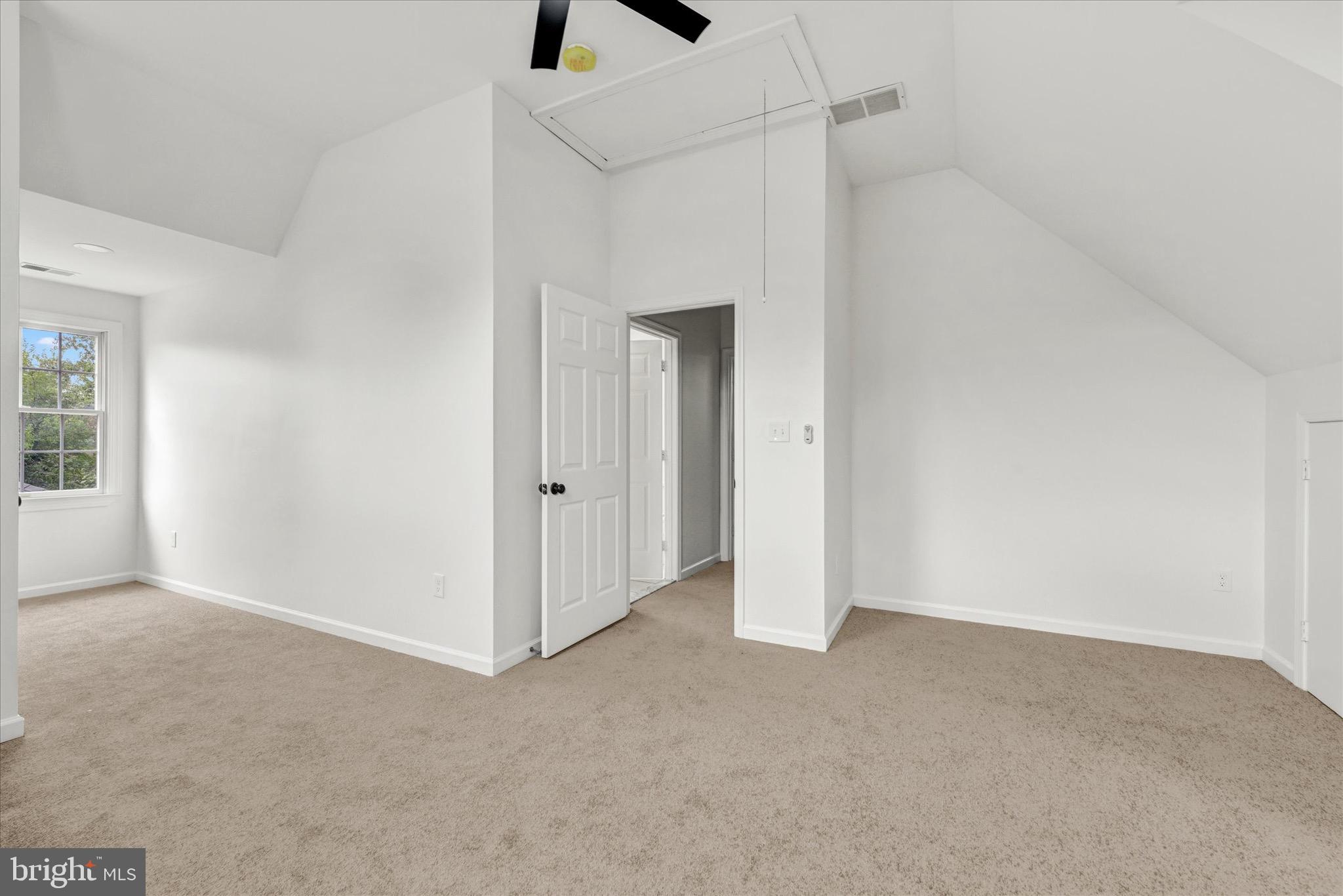 WINDSOR DALE - Residential