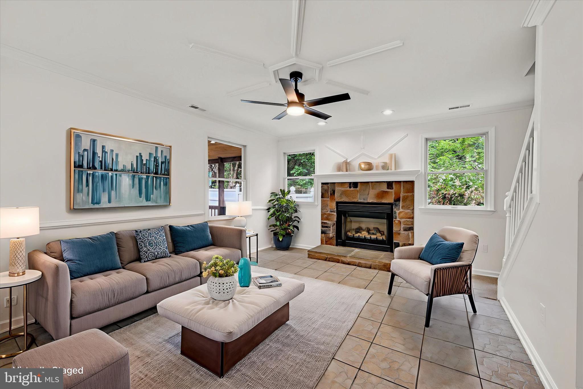 WINDSOR DALE - Residential