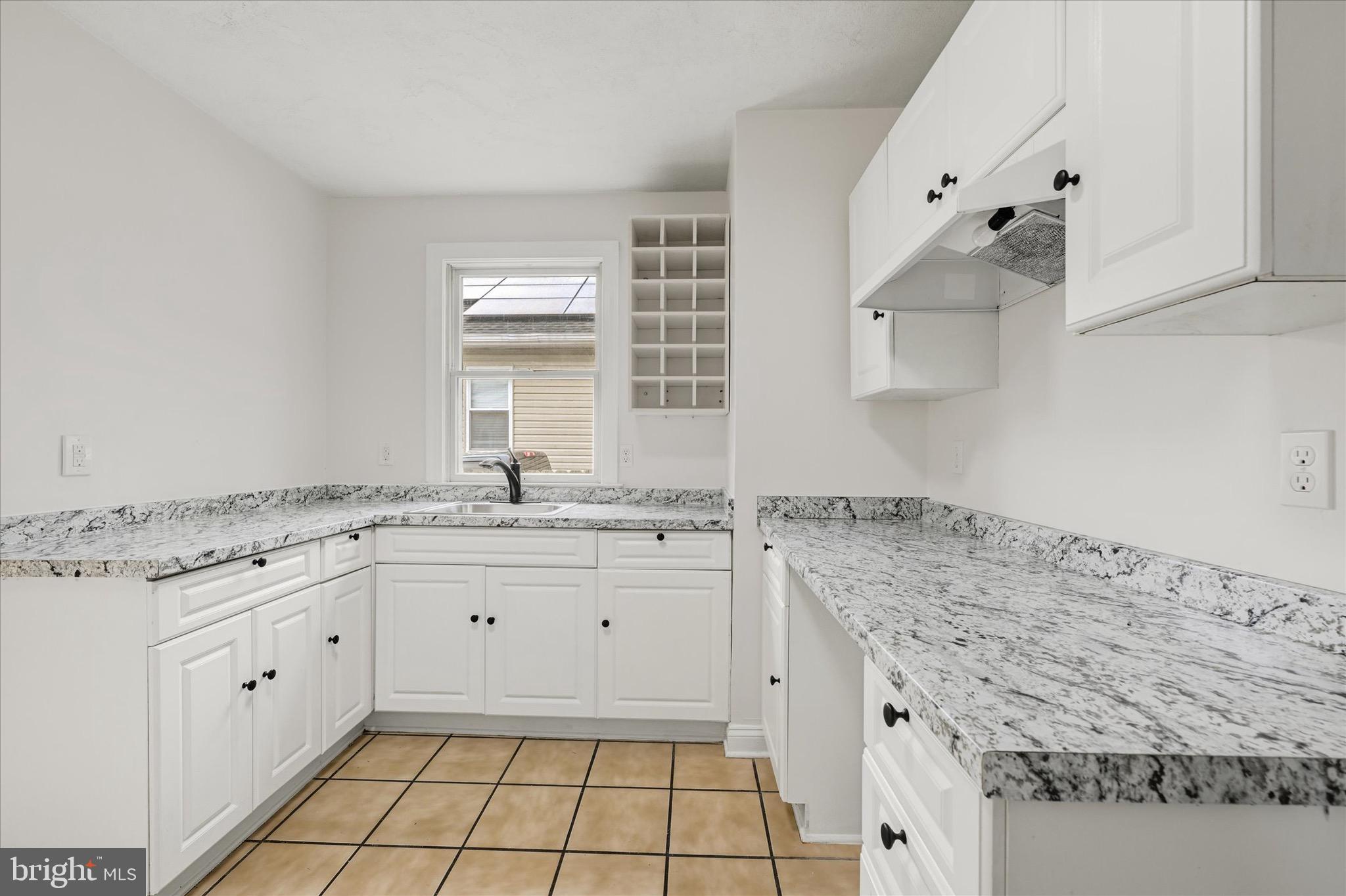 WINDSOR DALE - Residential