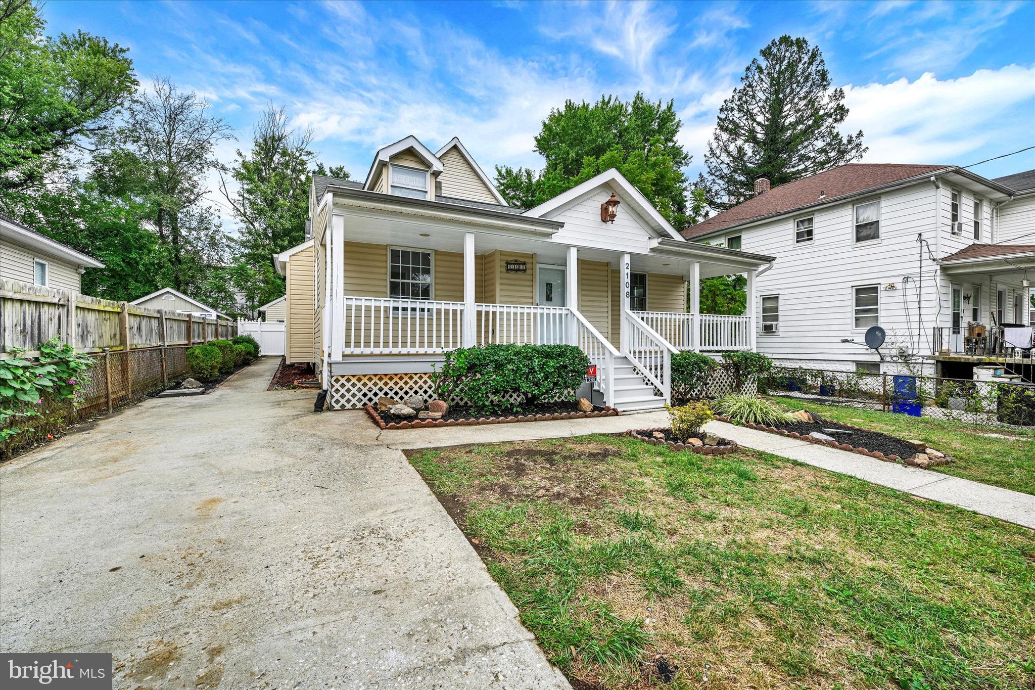 WINDSOR DALE - Residential