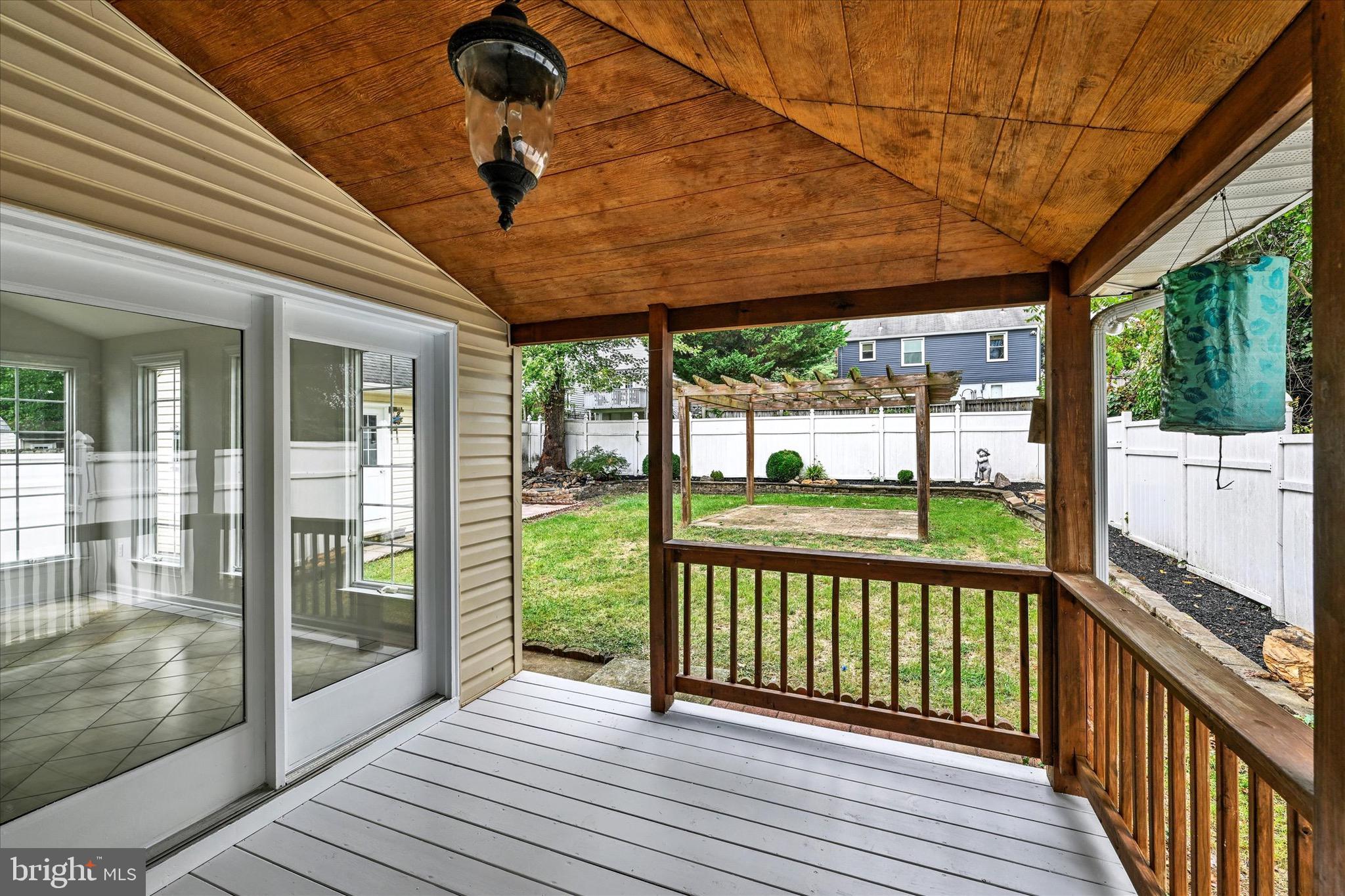 WINDSOR DALE - Residential