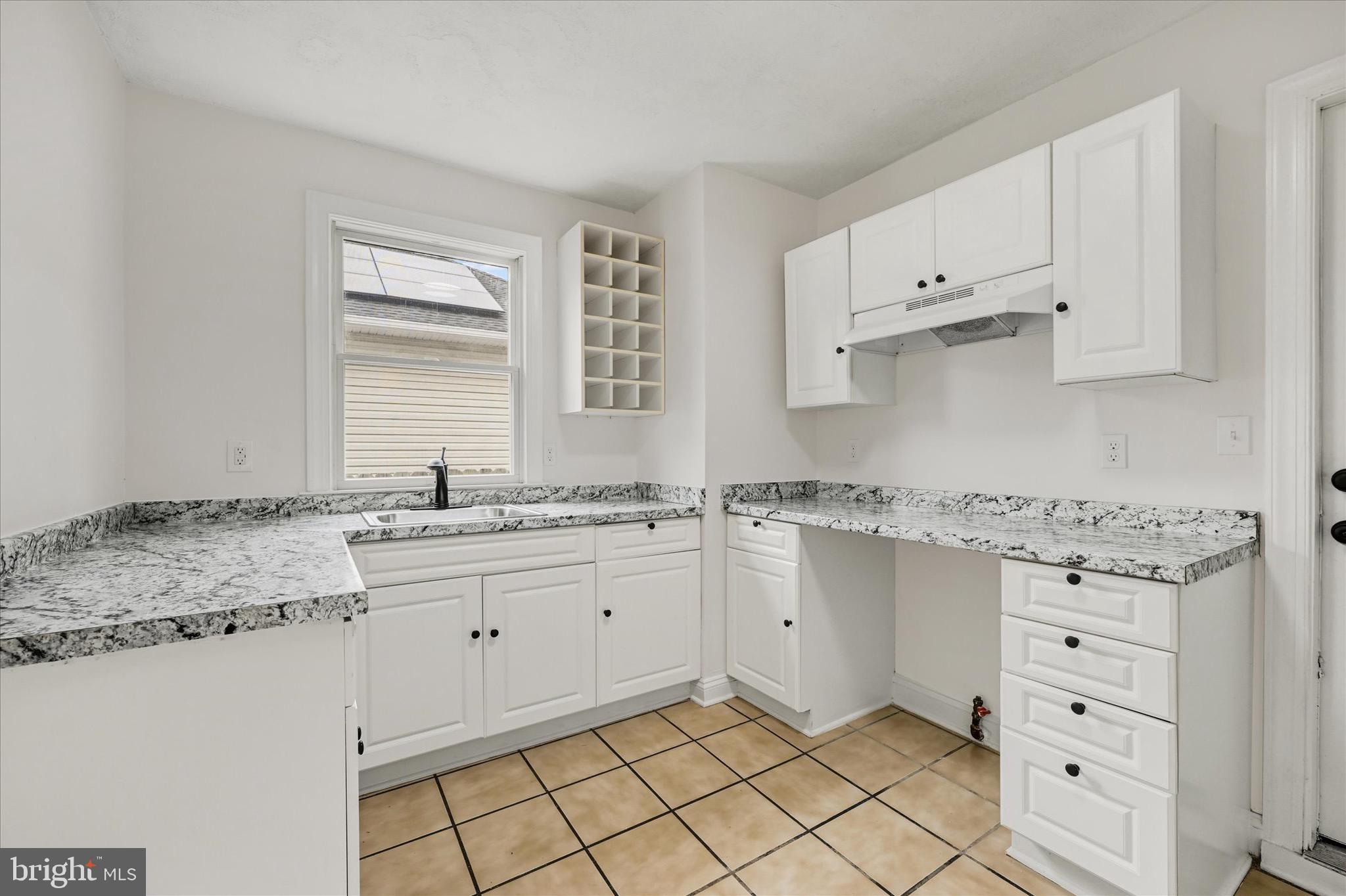WINDSOR DALE - Residential