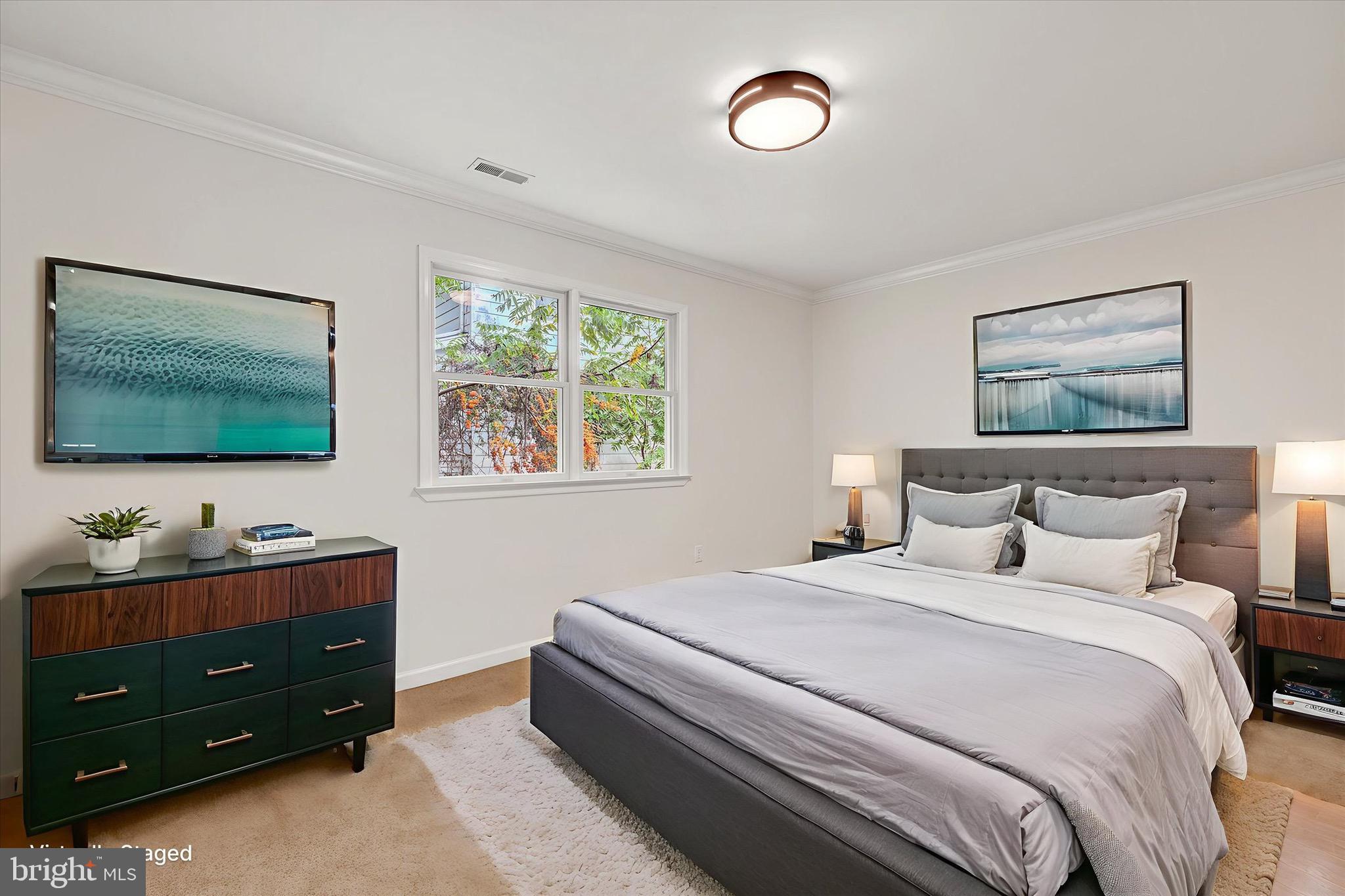 WINDSOR DALE - Residential