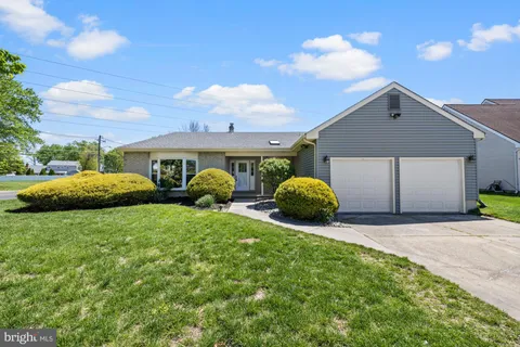 509 Longstone Drive, Cherry Hill, NJ MLS: NJCD2091700