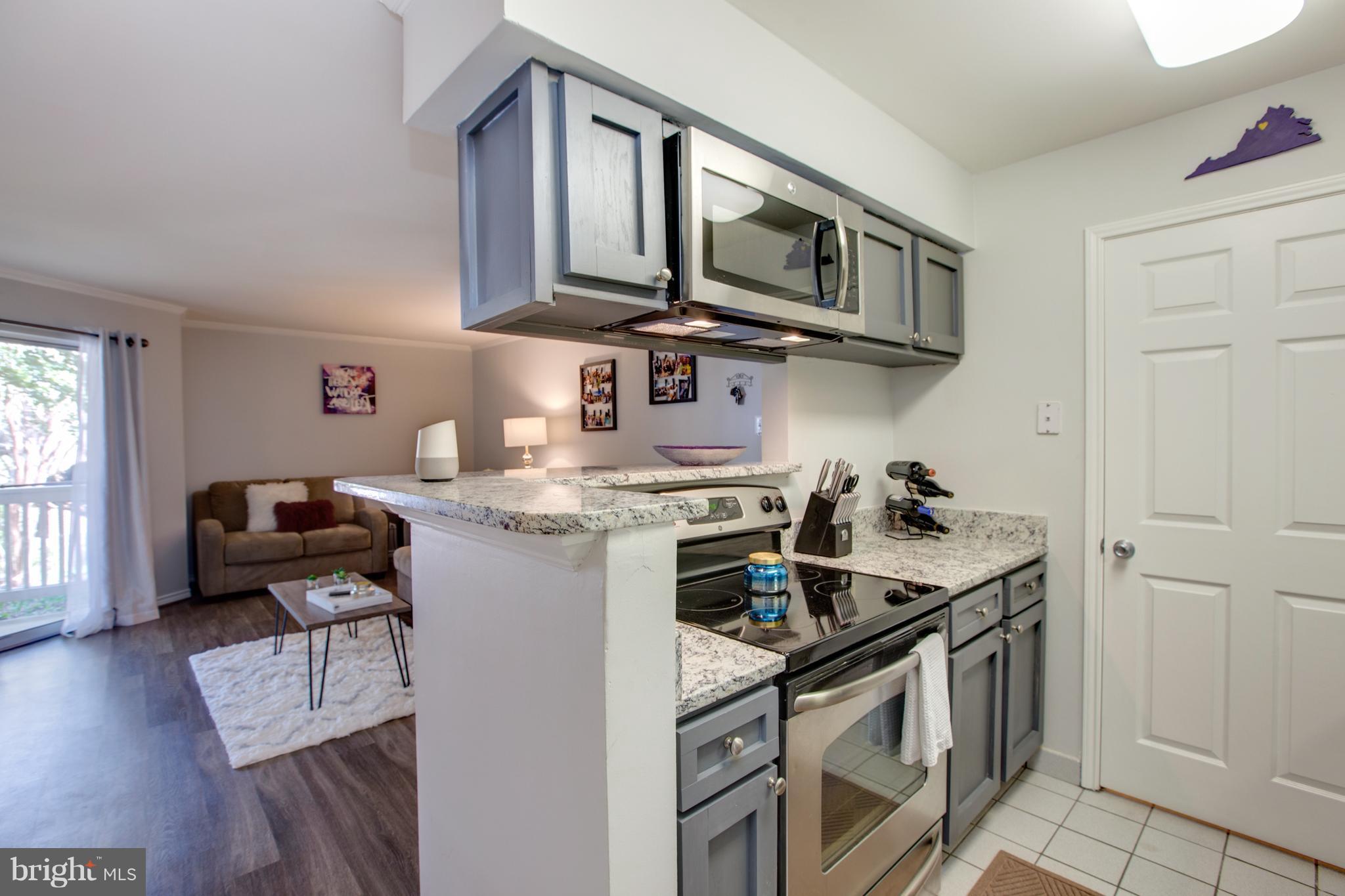 FOUNTAINS AT MCLEAN - Residential