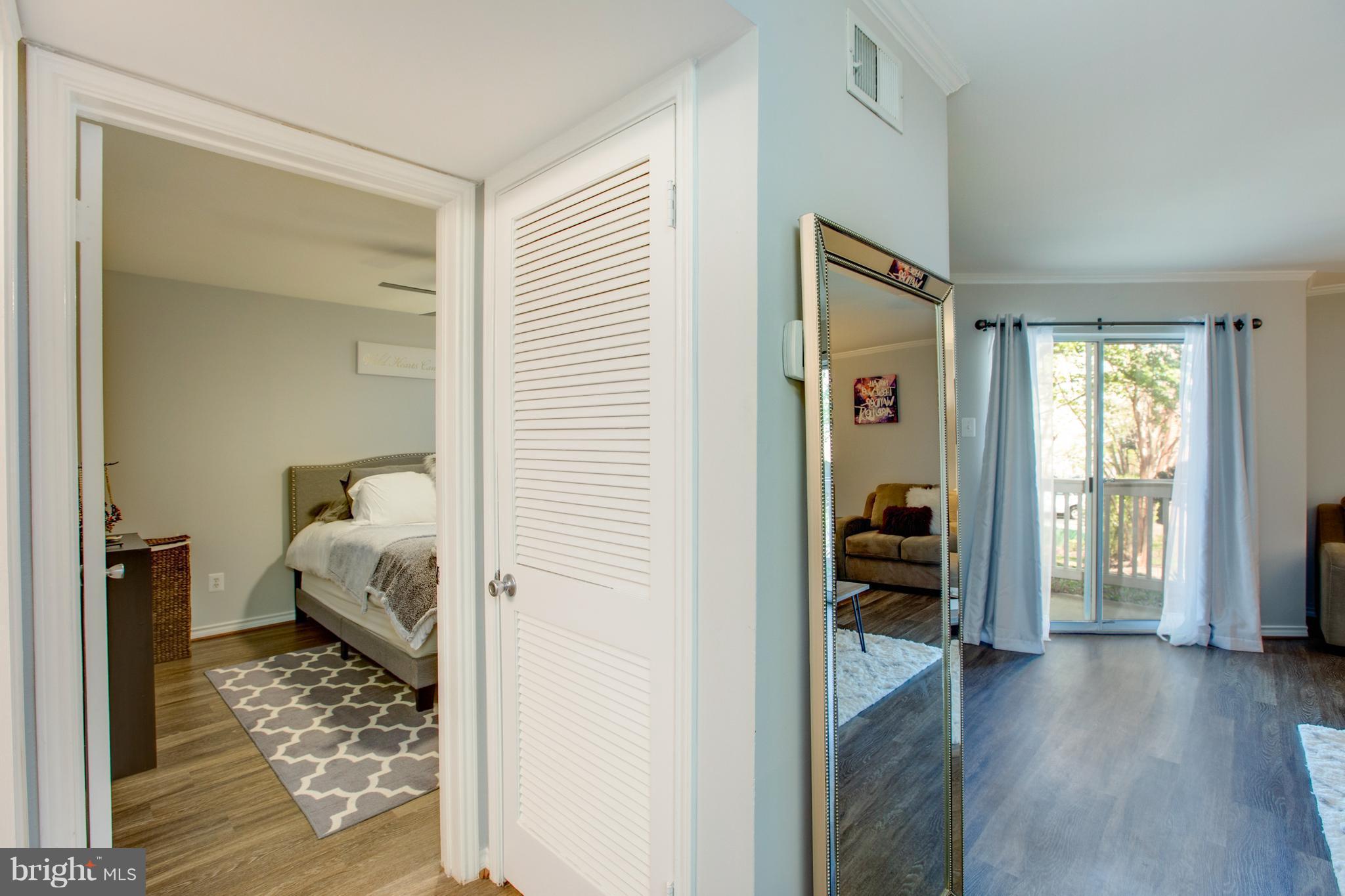 FOUNTAINS AT MCLEAN - Residential