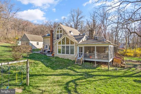 38164 STEVENS ROAD LOVETTSVILLE VA 20180