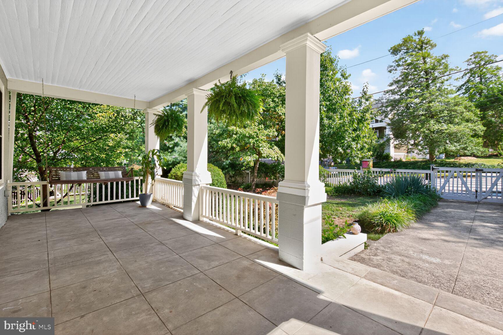 19 WHITTIER STREET NW