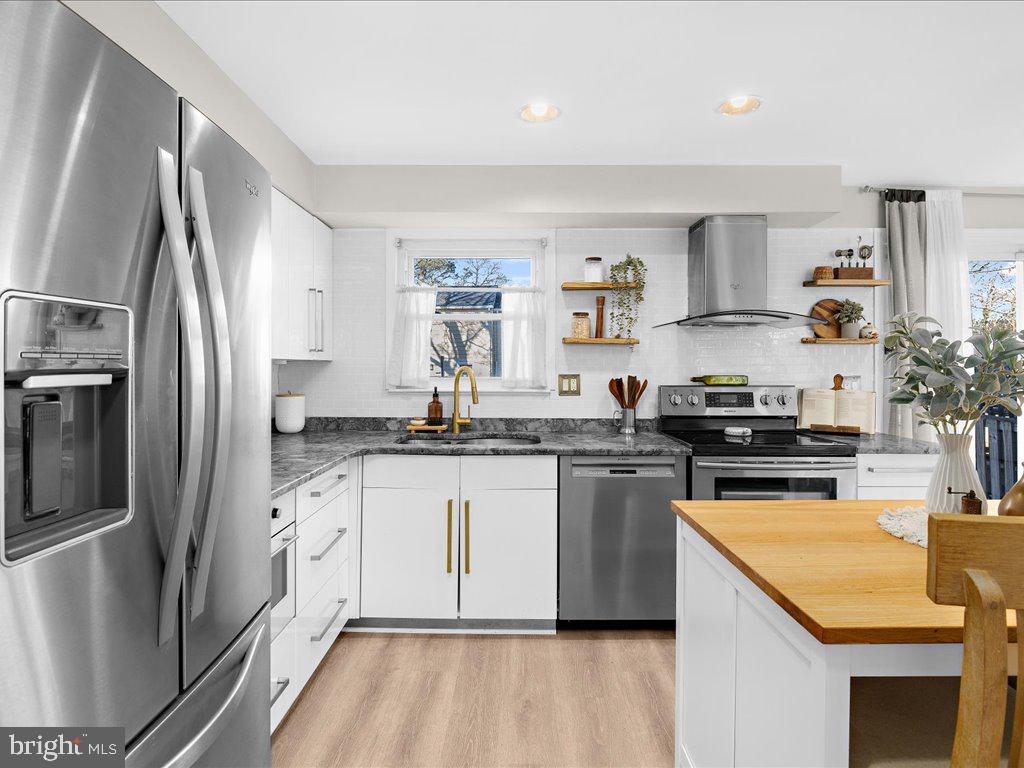 COHANSEY COURTS - Residential