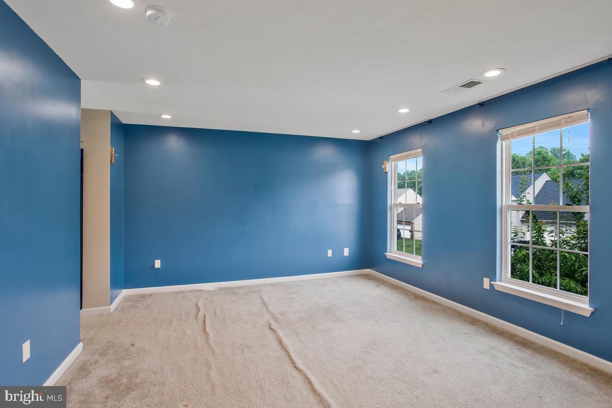 RICHFIELD STATION VILLAGE - Residential