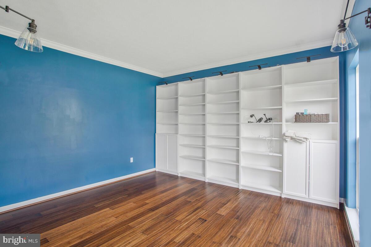 RICHFIELD STATION VILLAGE - Residential